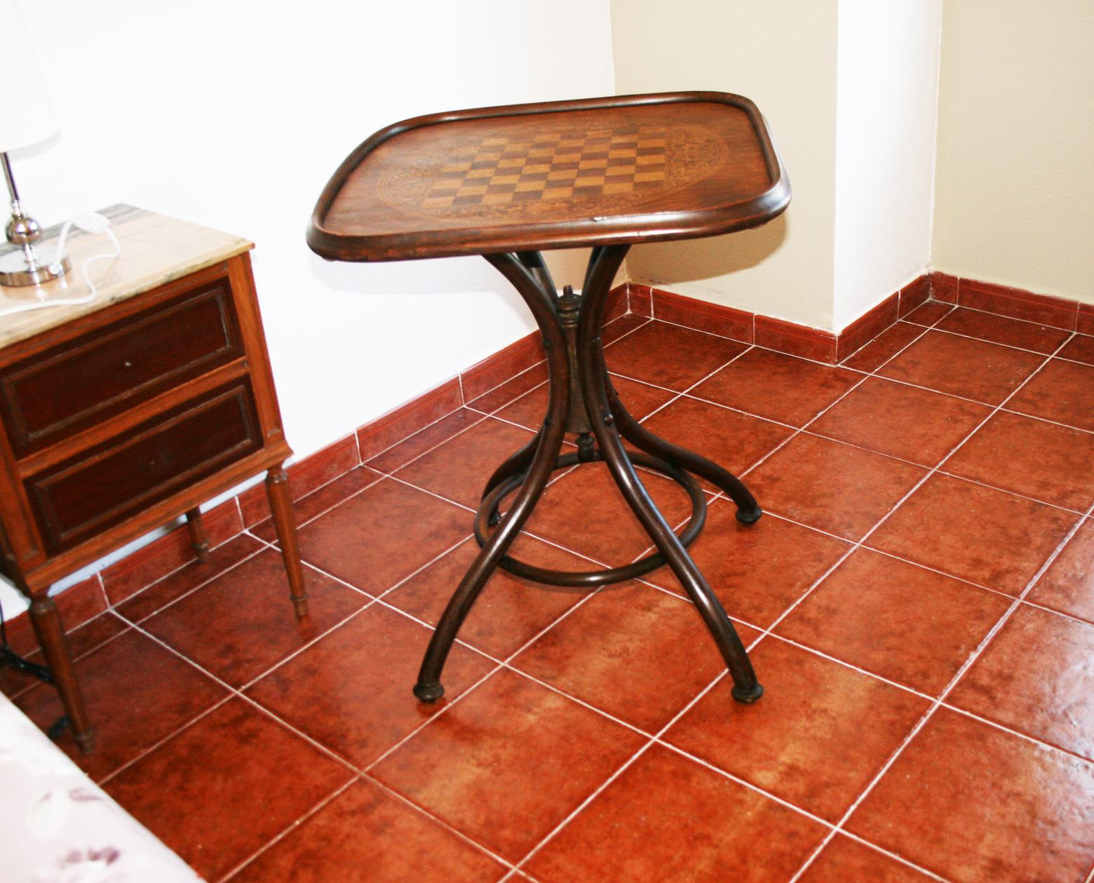 Thonet Style Bentwood Game Table, Late 19th Century or Early 20th Century 13