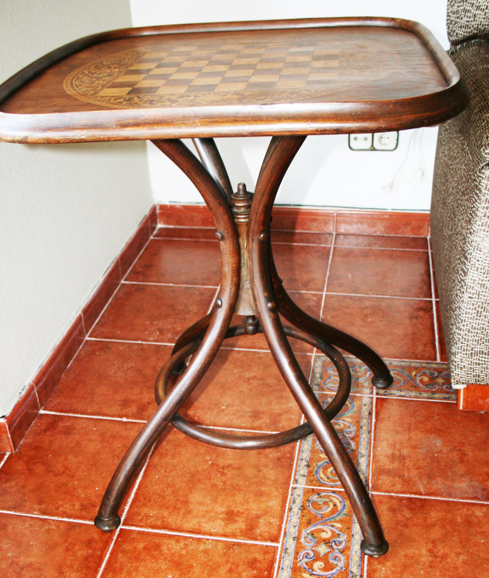 Spanish Thonet Style Bentwood Game Table, Late 19th Century or Early 20th Century