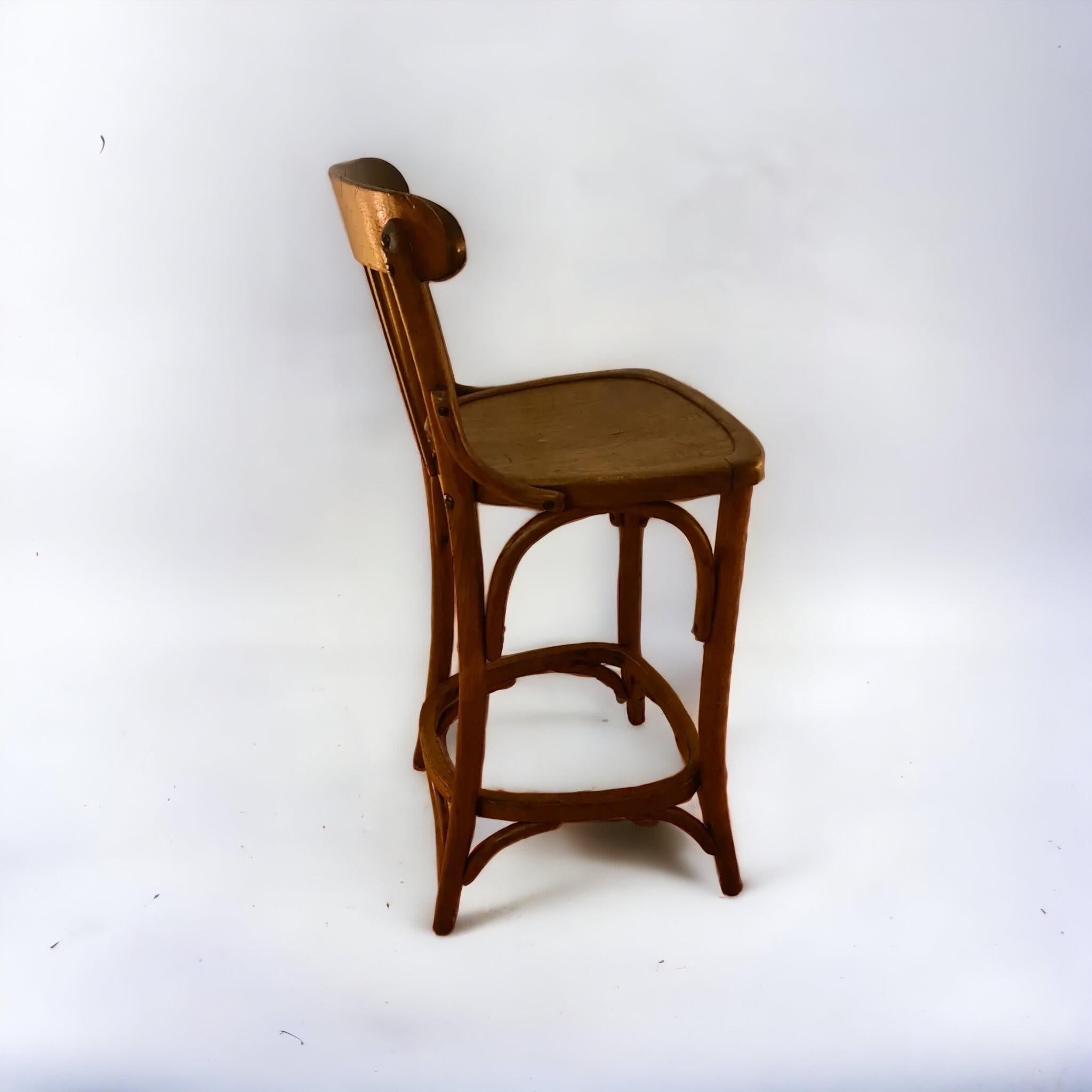 Carved Thonet Style High Stool in Curved Wood, 20th Century For Sale