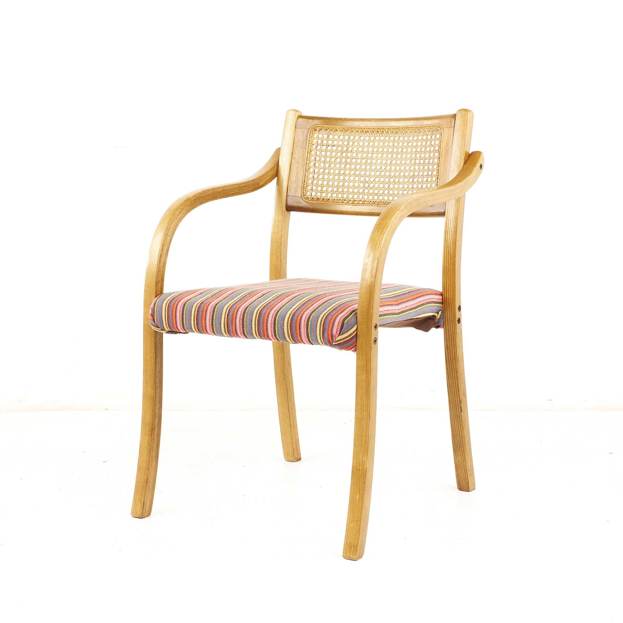 Thonet Style Mid Century Rattan and Bentwood Arm Chairs, Set of 4 In Good Condition For Sale In Countryside, IL