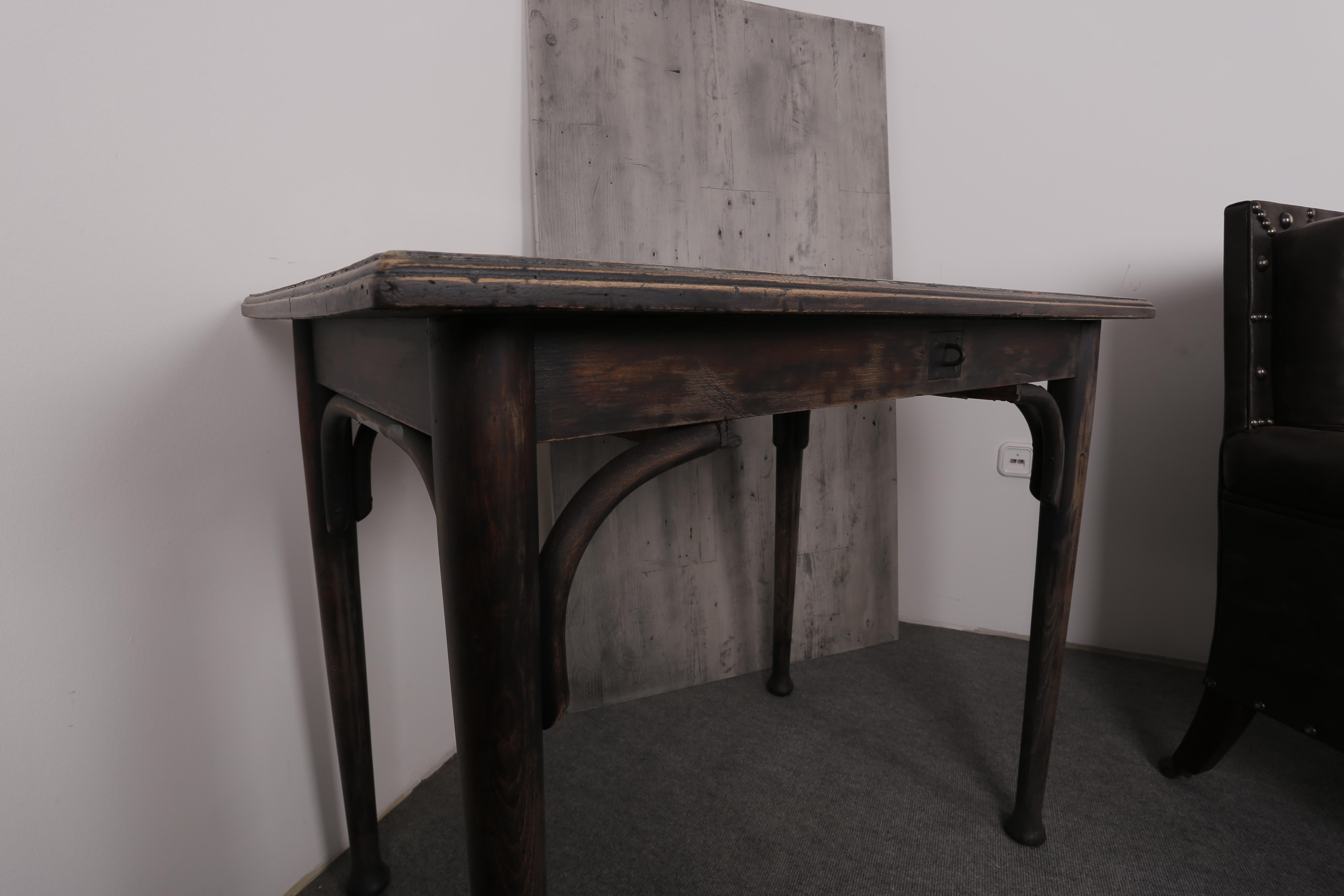 Thonet Style Table, circa 1920s For Sale 4