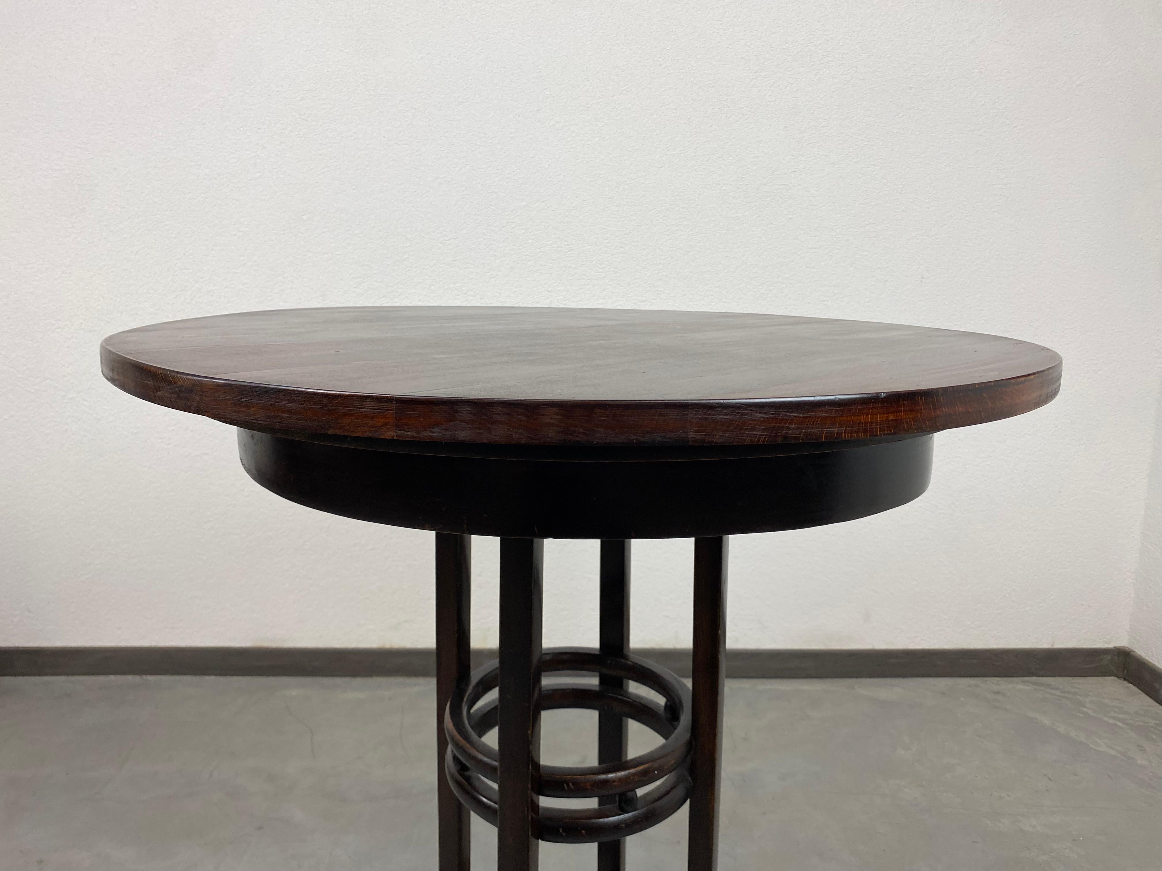 Thonet Table by Josef Hoffmann In Good Condition For Sale In Banská Štiavnica, SK