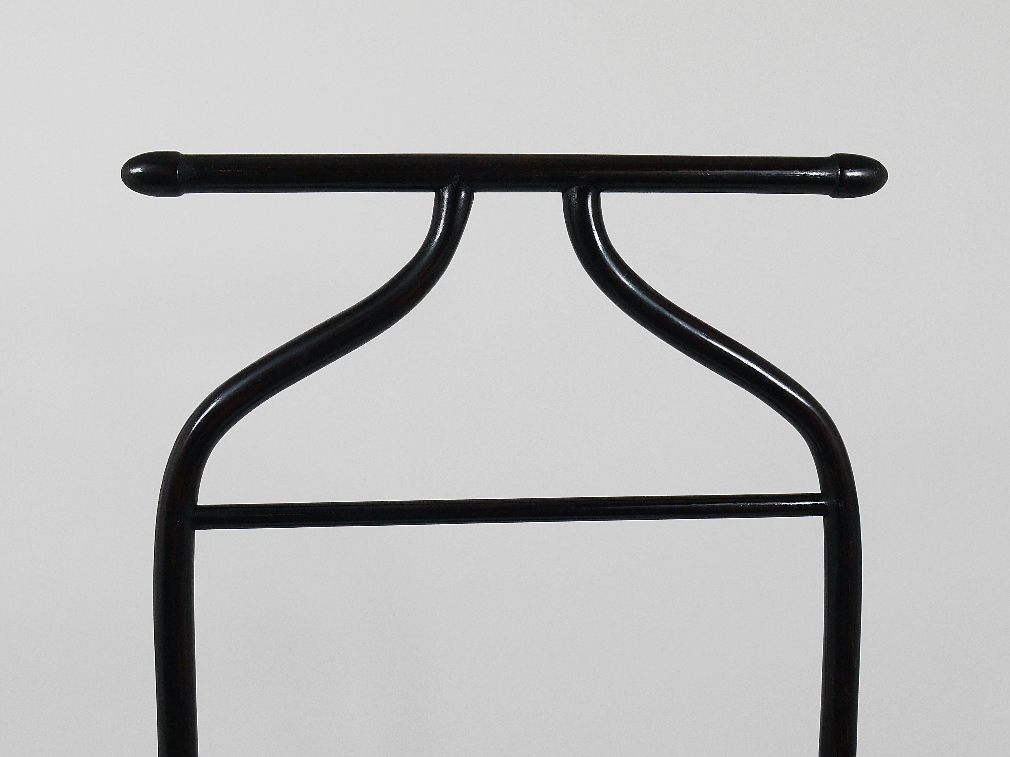 Thonet Vienna Art Deco Bentwood Clothing Valet / Dressing Stand, Austria, 1920s For Sale 7