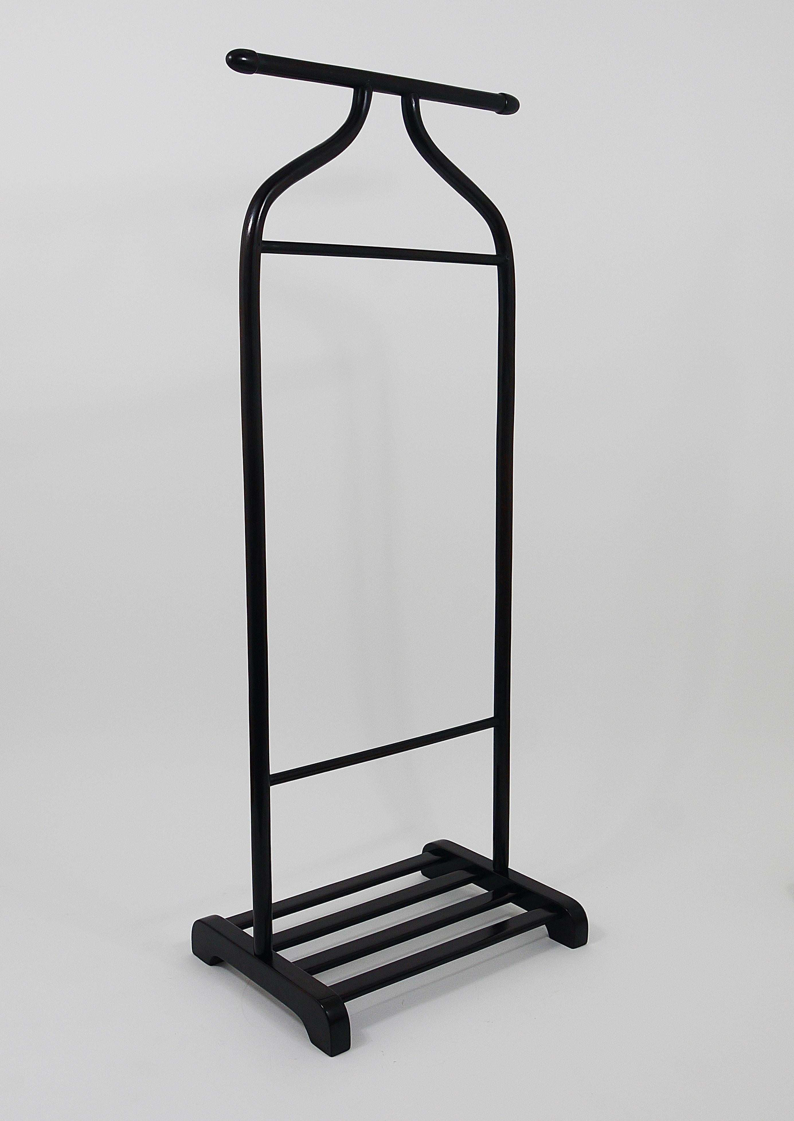 Thonet Vienna Art Deco Bentwood Clothing Valet / Dressing Stand, Austria, 1920s For Sale 10