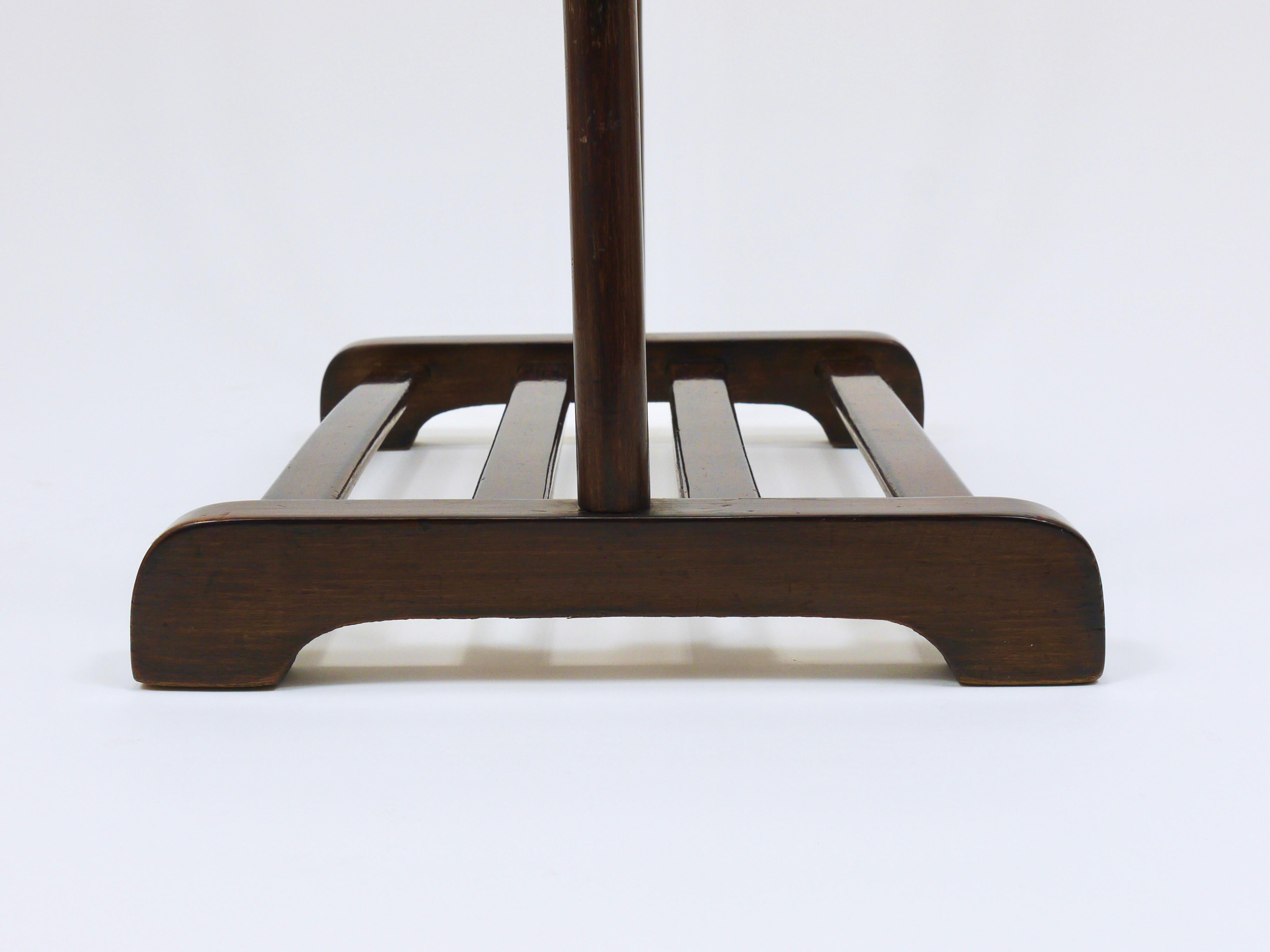 Thonet Vienna Art Deco Bentwood Clothing Valet / Dressing Stand, Austria, 1920s en venta 12