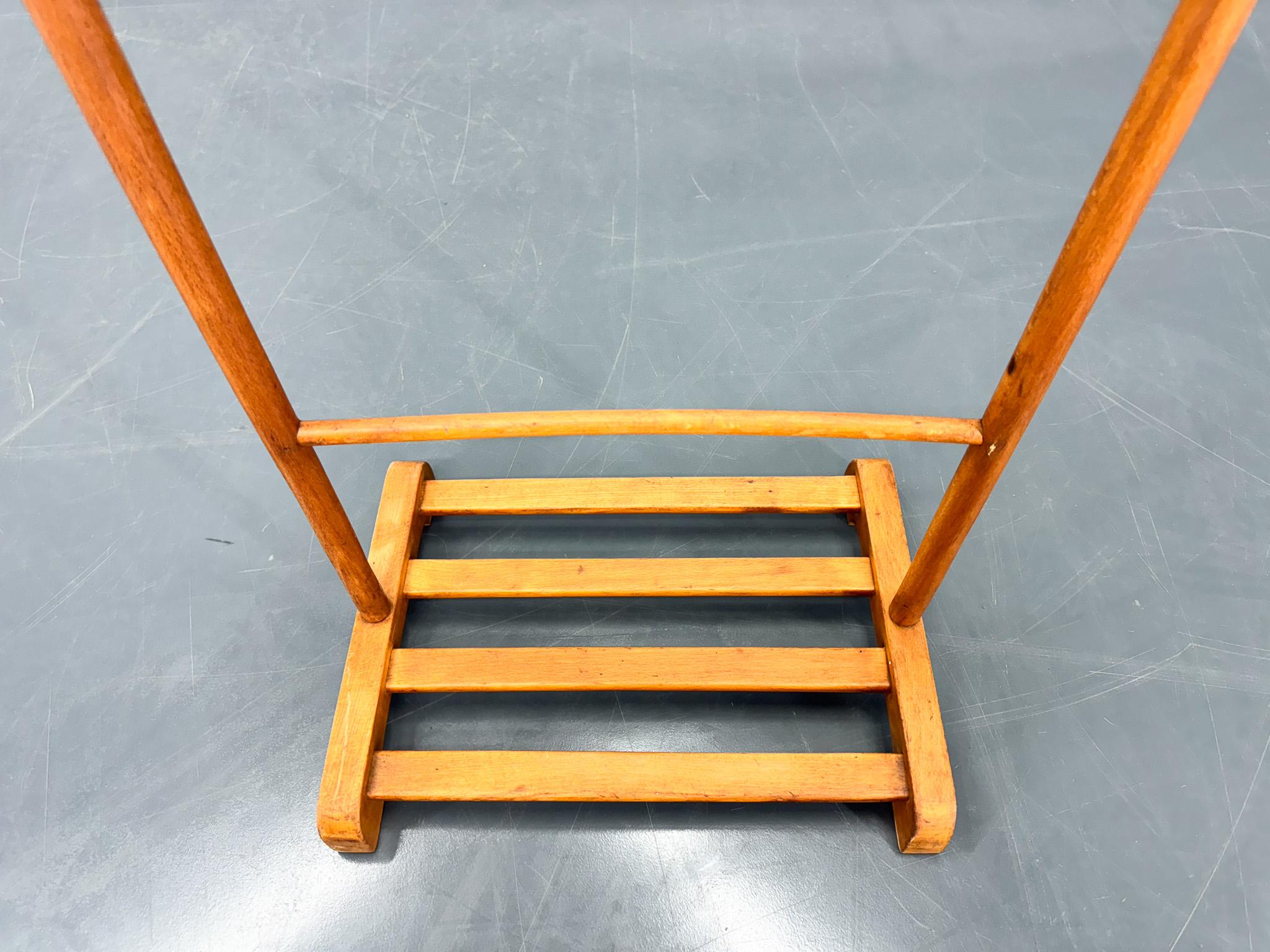 Tocador Art Déco Thonet Viena, nº 133, años 20 en venta 2