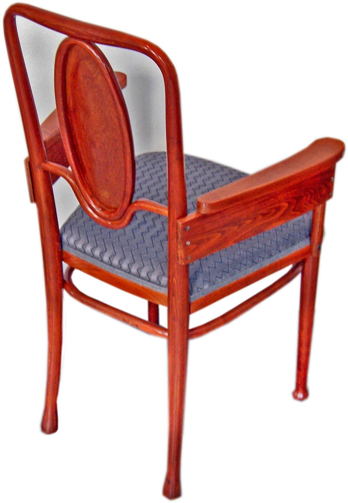 Stained Thonet Vienna Art Nouveau Armchair Model 414 Marcel Kammerer, circa 1905-1908