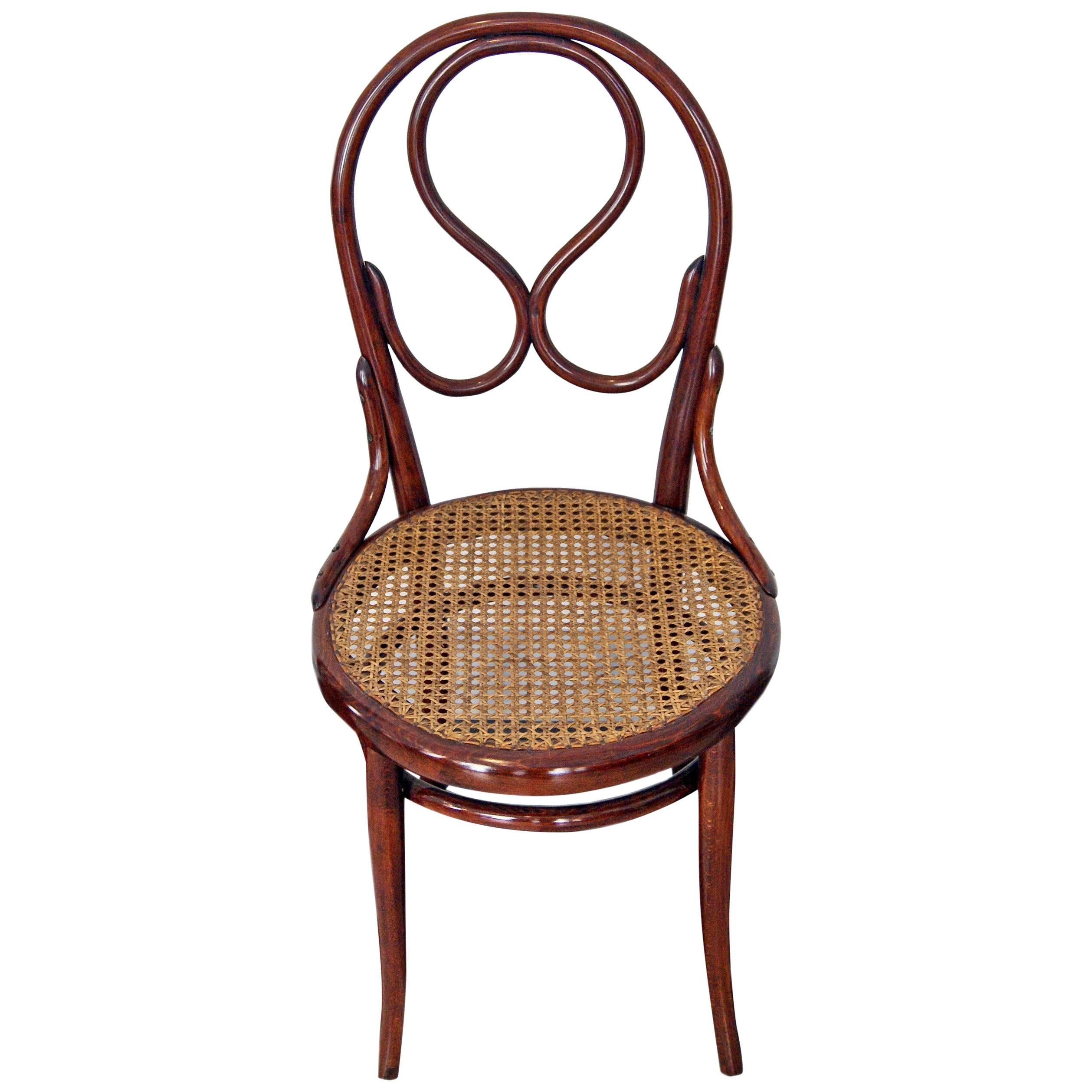 Thonet Vienna Art Nouveau Chair Model 20 Made circa 1880