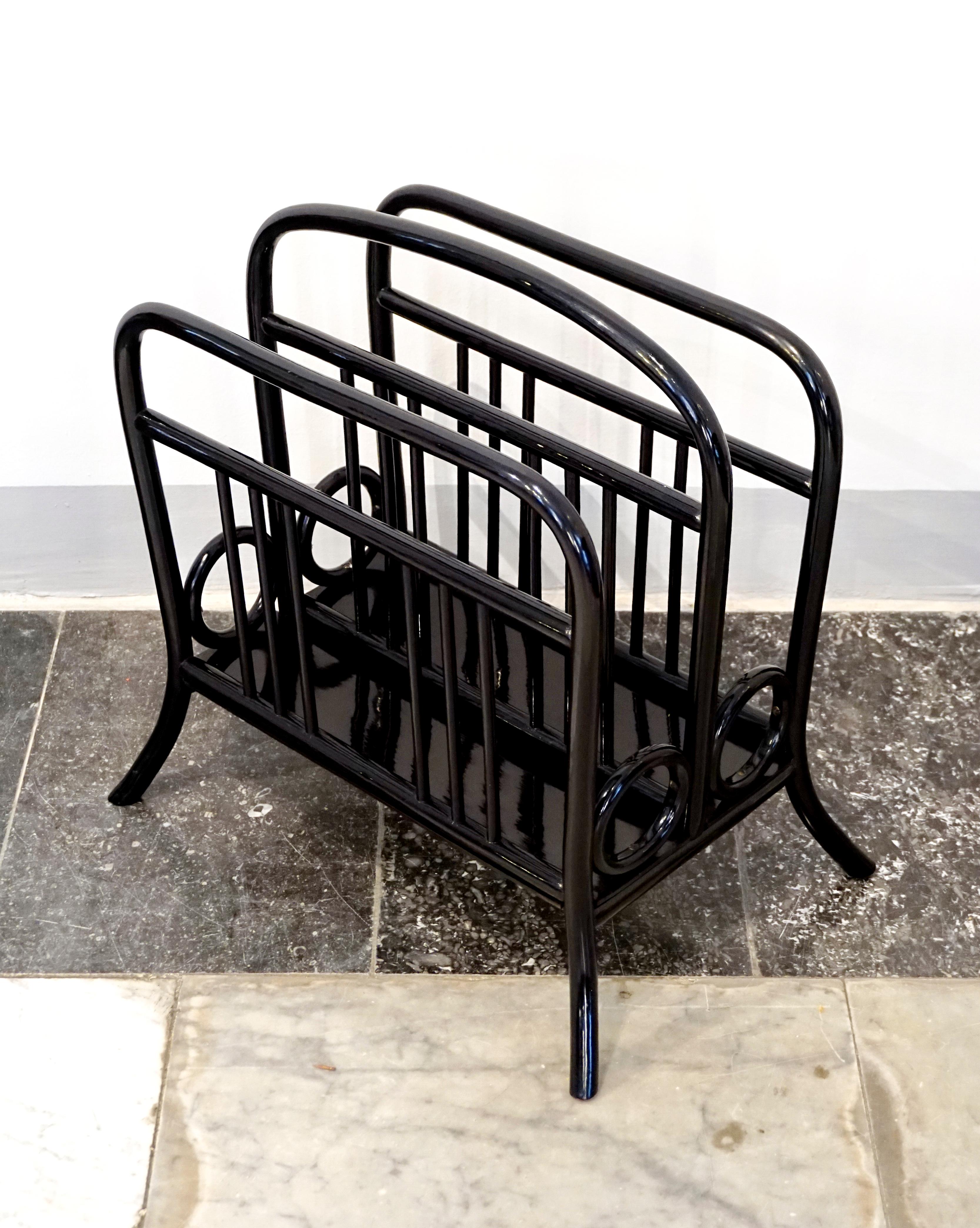 Austrian Thonet Vienna Art Nouveau Music, Newspaper or Magazine Rack, Model 33, Black For Sale