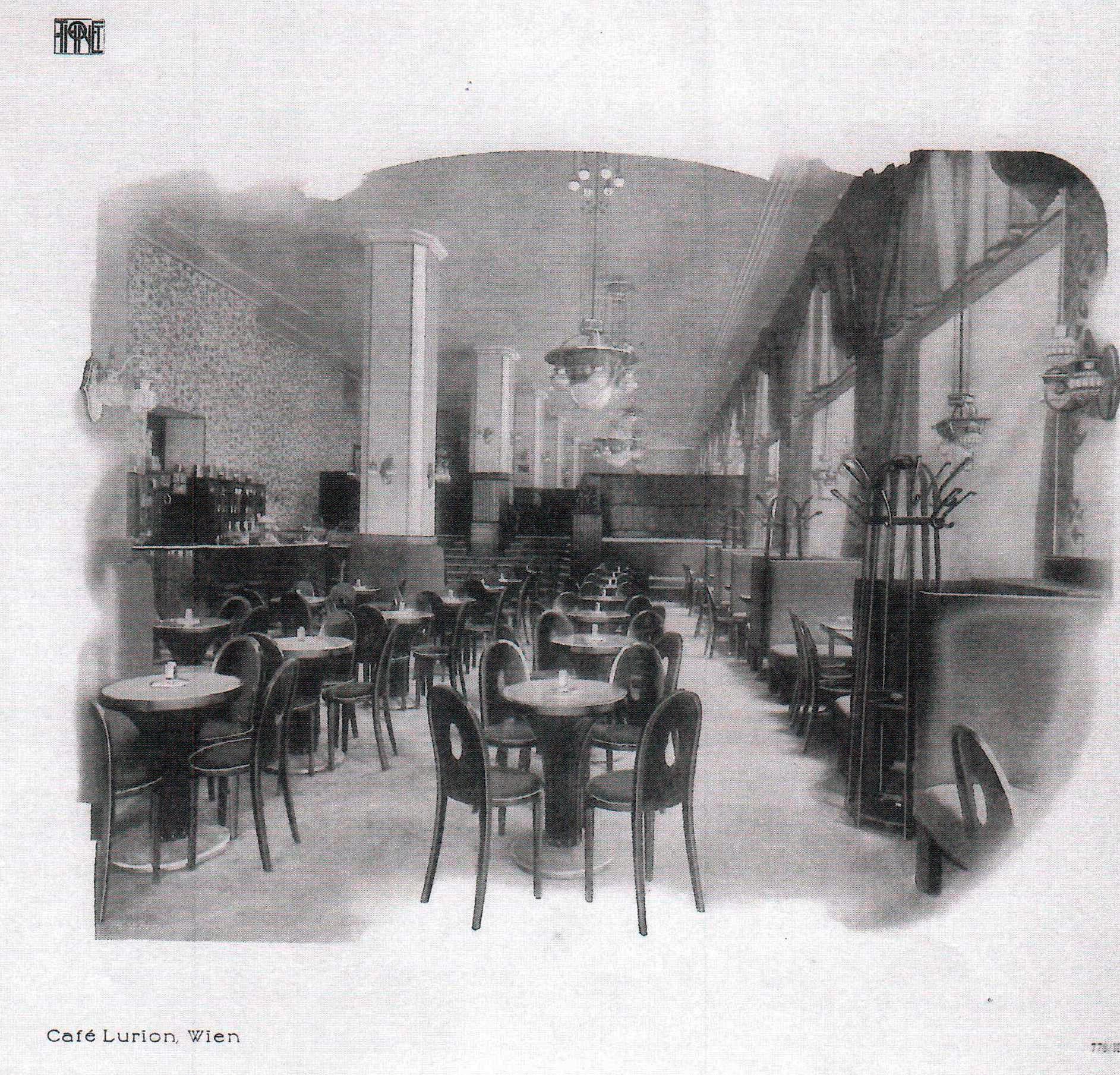 Austrian Thonet Vienna Art Nouveau Table Model 8350 Otto Prutscher for Café Lurion