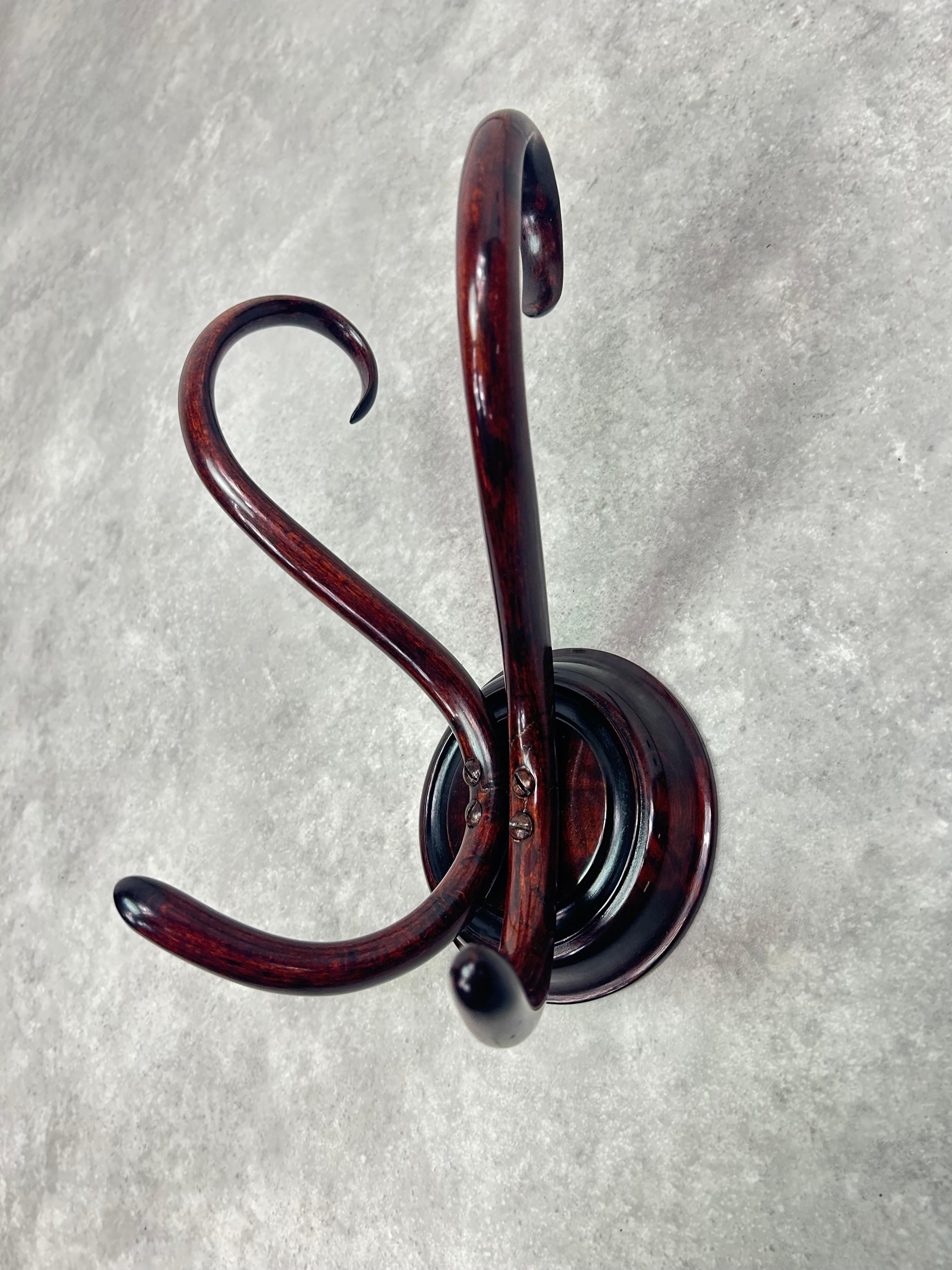 Austrian Thonet wall rack no.2 For Sale