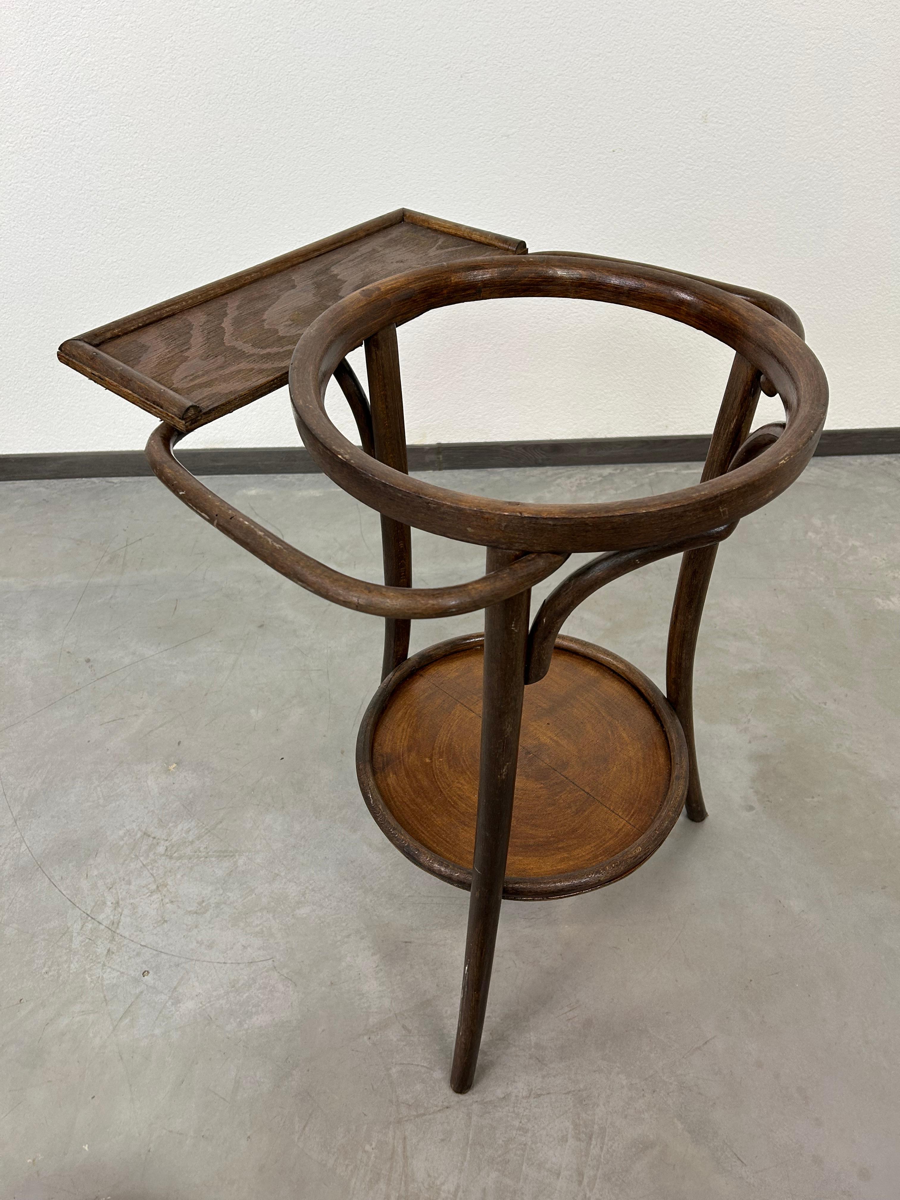 Early 20th Century Thonet washstand no.2 For Sale