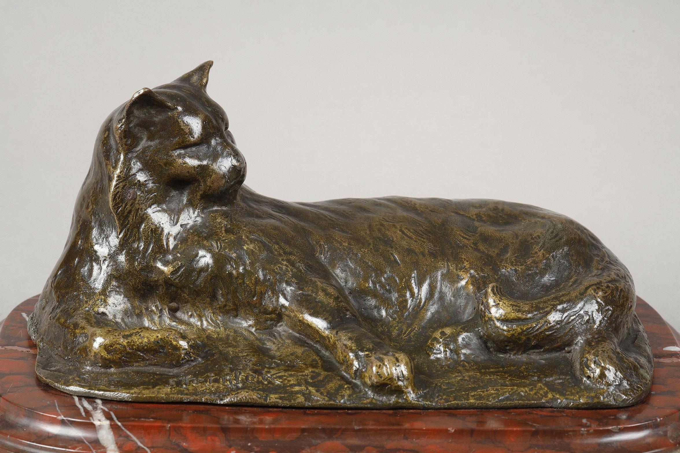 Lying Cat - Sculpture by Théophile-Alexandre Steinlen