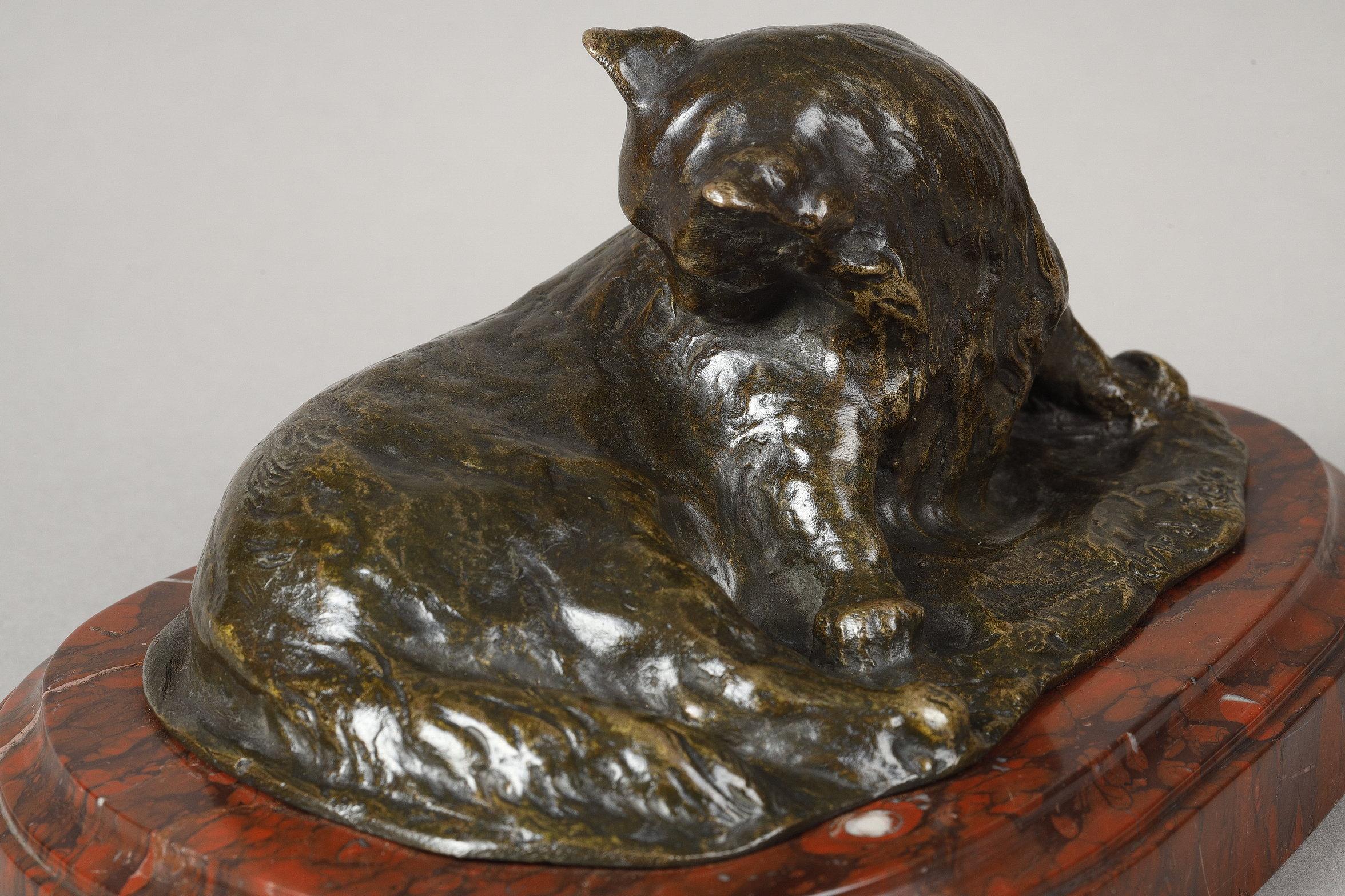 Théophile-Alexandre Steinlen Figurative Sculpture – Persian Cat