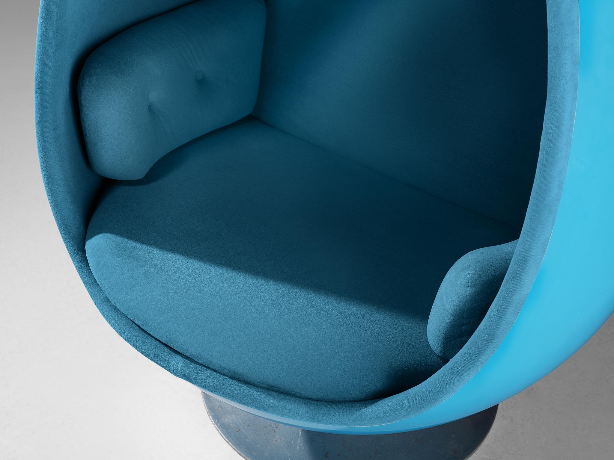 Swedish Thor Larsen for Torlan Staffanstorp 'Ovalia' Egg Chair in Blue Fiberglass  For Sale