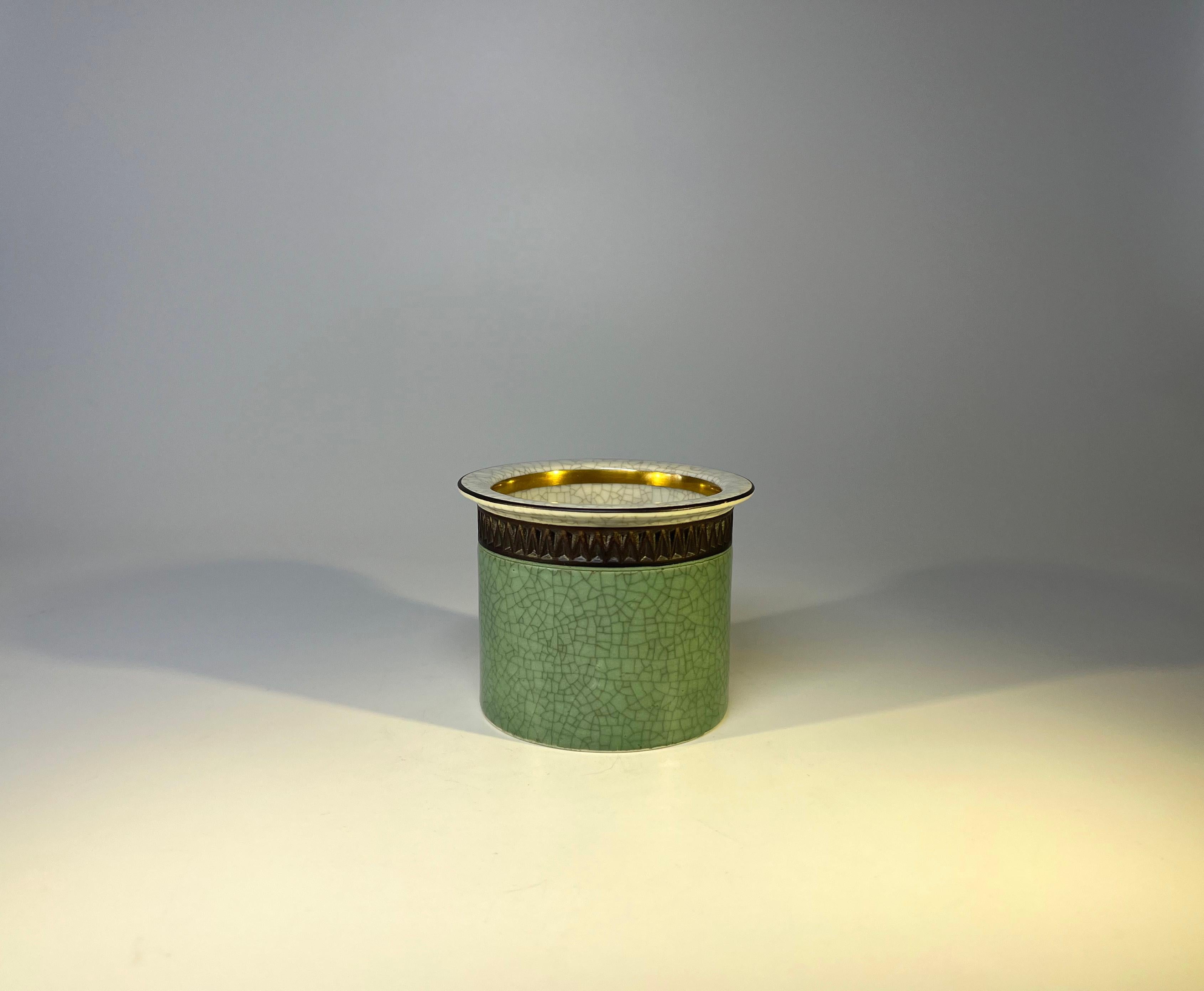 Thorkild Olsen for Royal Copenhagen Crackle Glaze Cache Pot Gilded Band #2915 In Excellent Condition In Rothley, Leicestershire