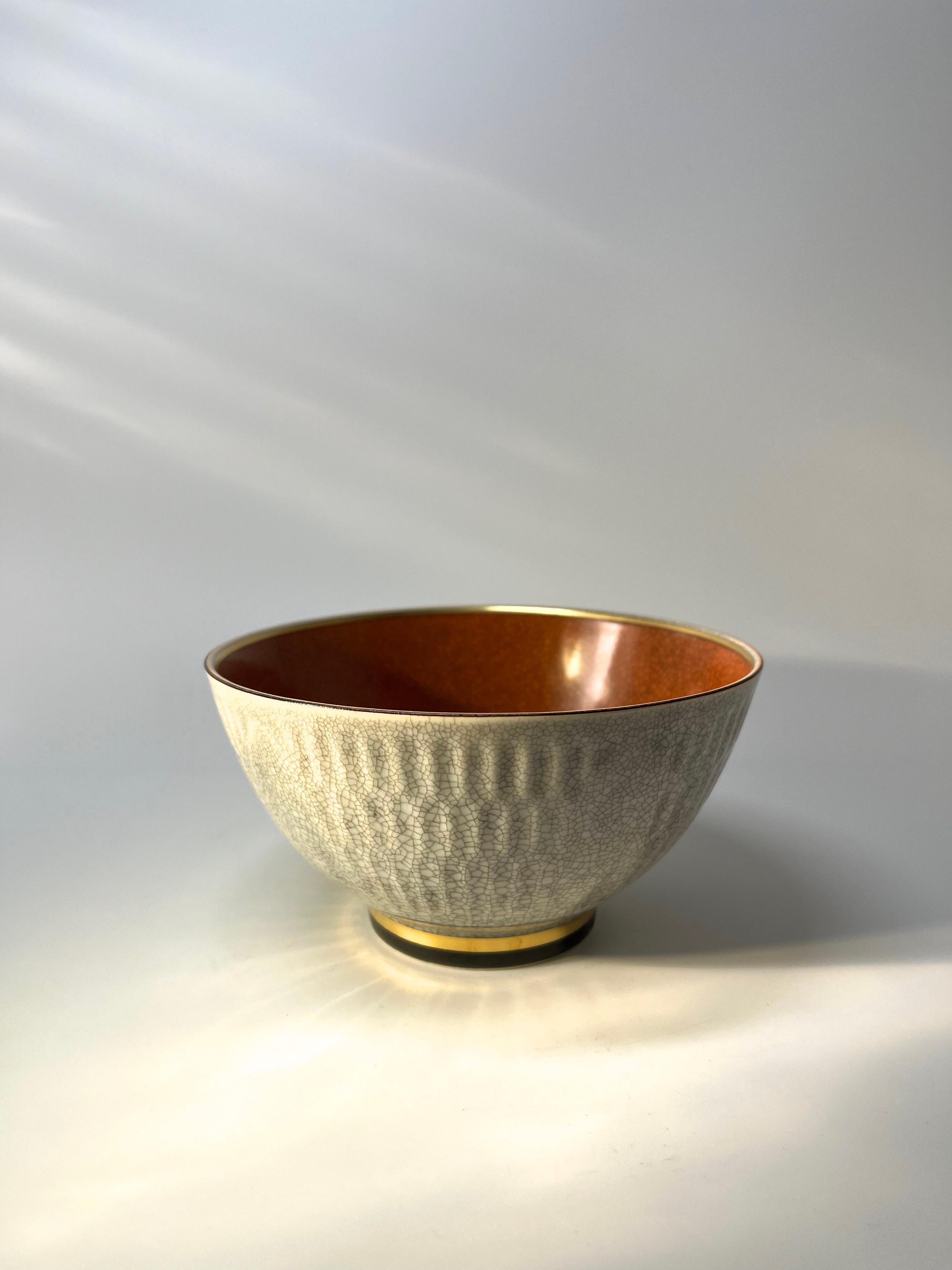 Thorkild Olsen For Royal Copenhagen Terracotta Crackle Glazed Bowl #3431 In Excellent Condition For Sale In Rothley, Leicestershire