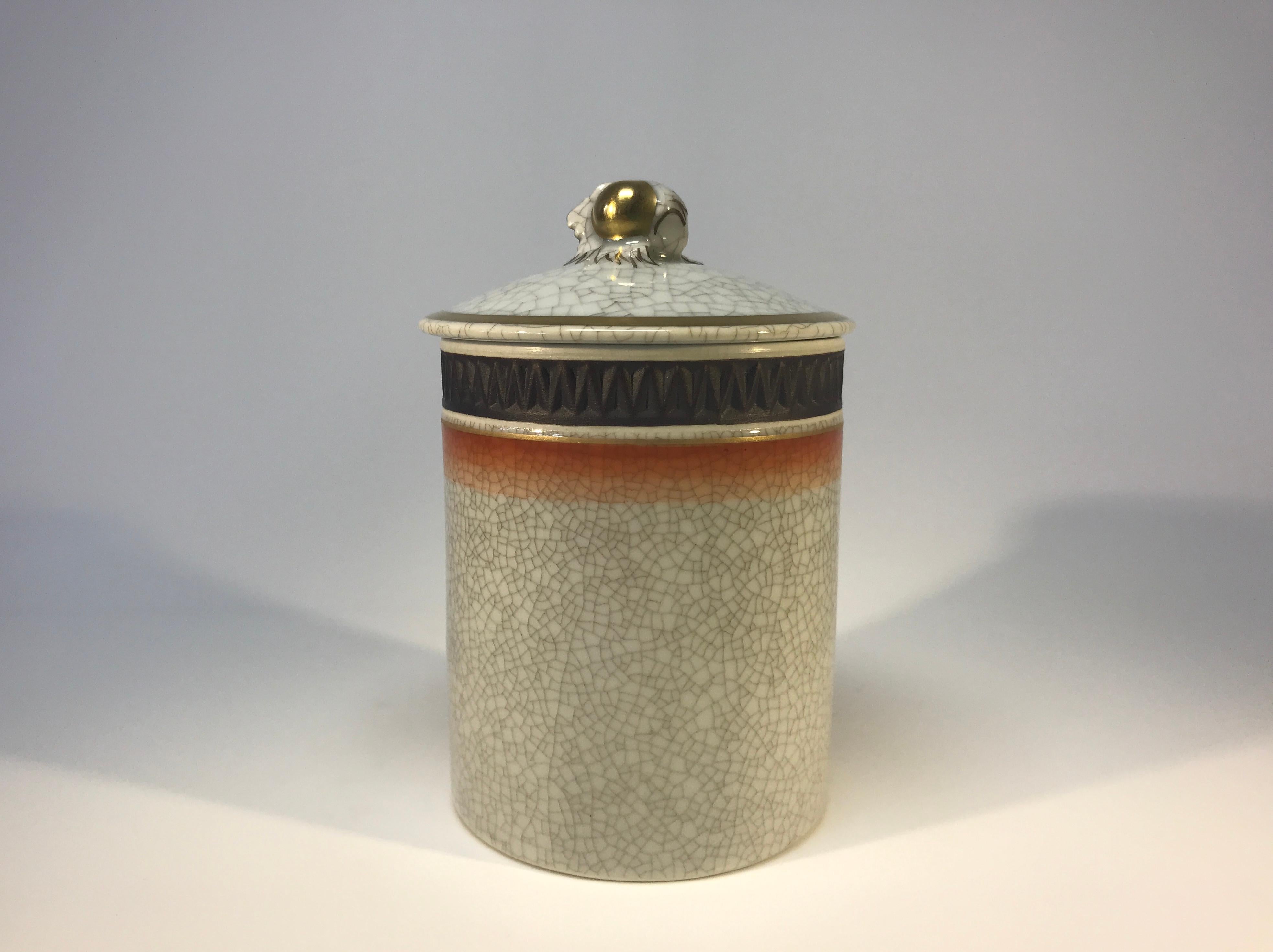 Thorkild Olsen Royal Copenhagen Crackle Glaze Lidded Jar Gilded Acorn Dekoration (Art déco) im Angebot
