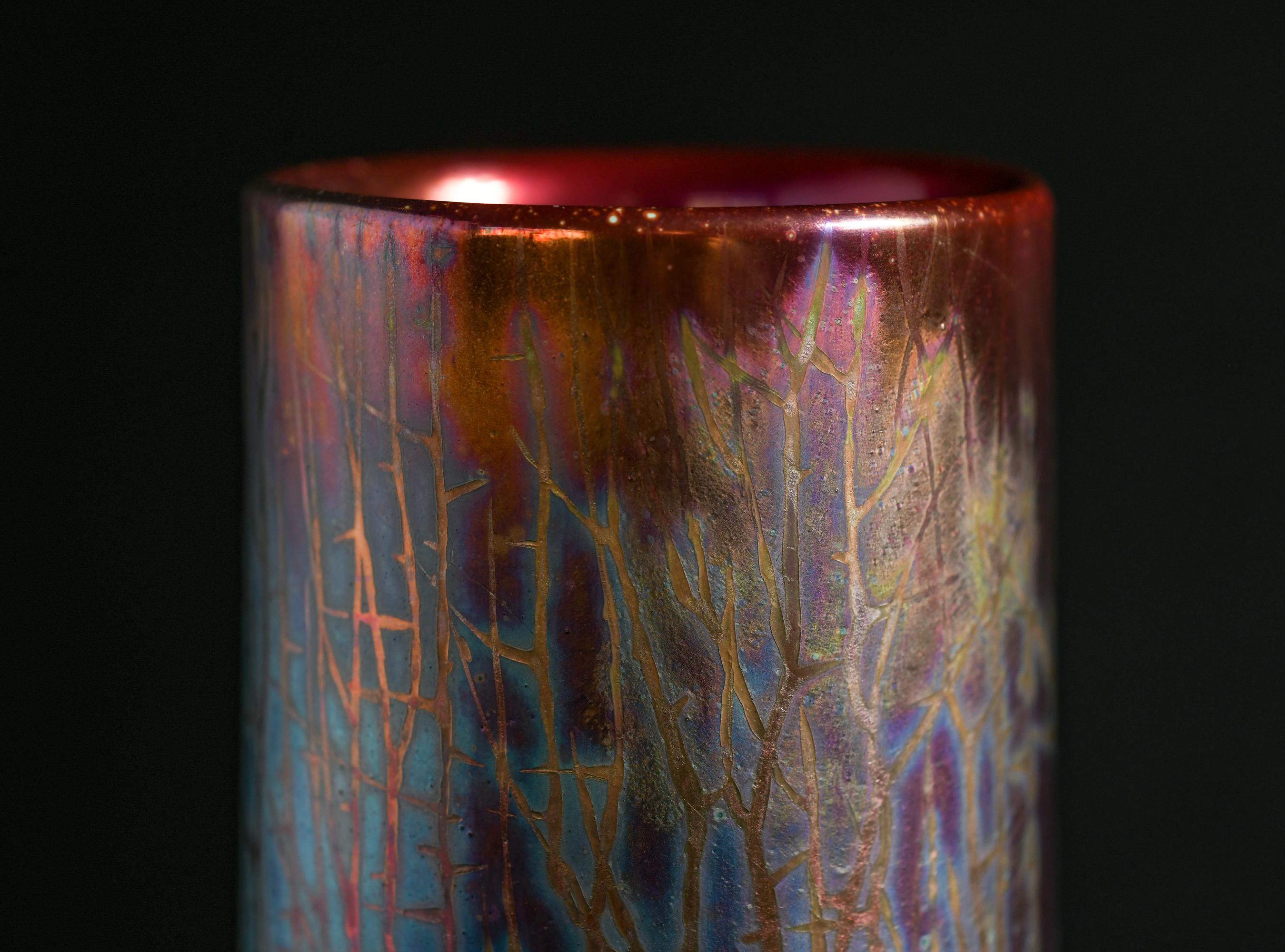 Thorny Iridescent Art Nouveau Vase For Sale 7