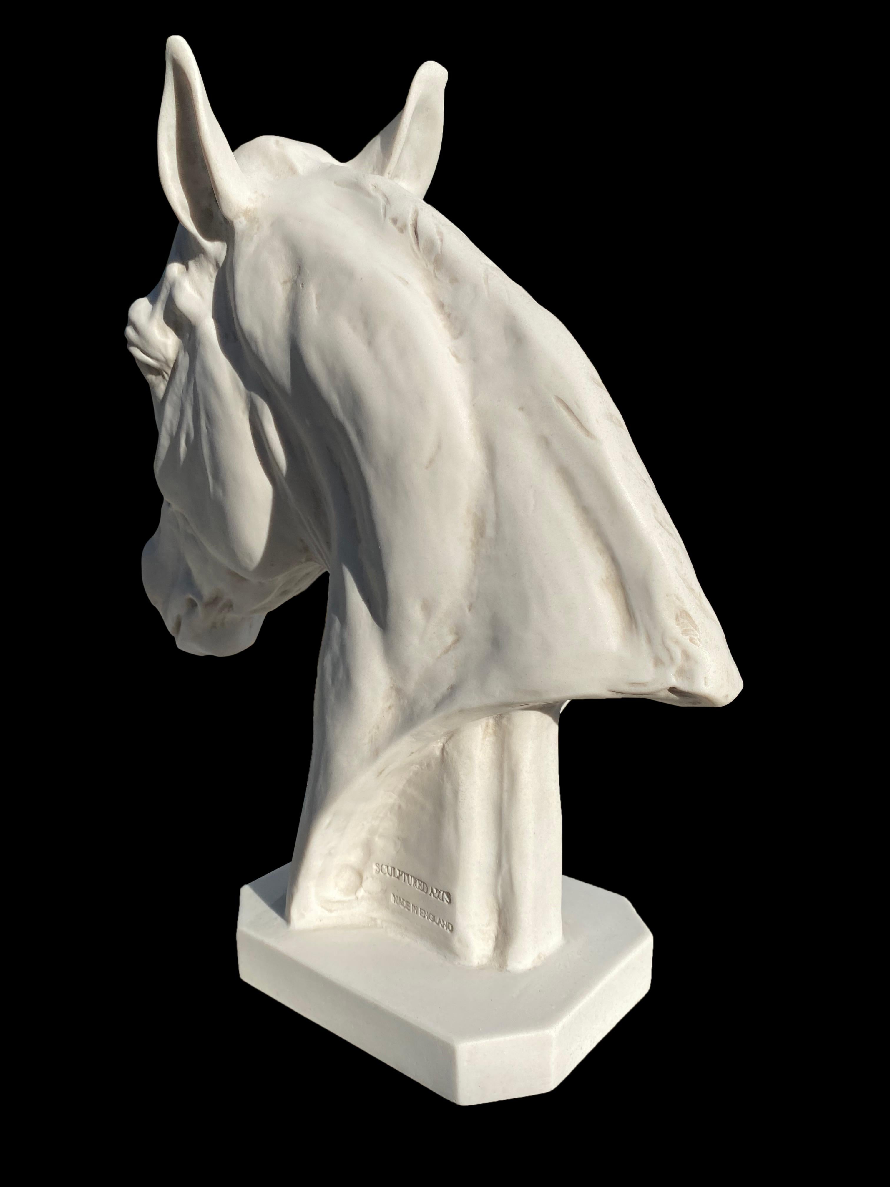 Thoroughbred Horse Portrait Sculpture, 20th Century For Sale 1