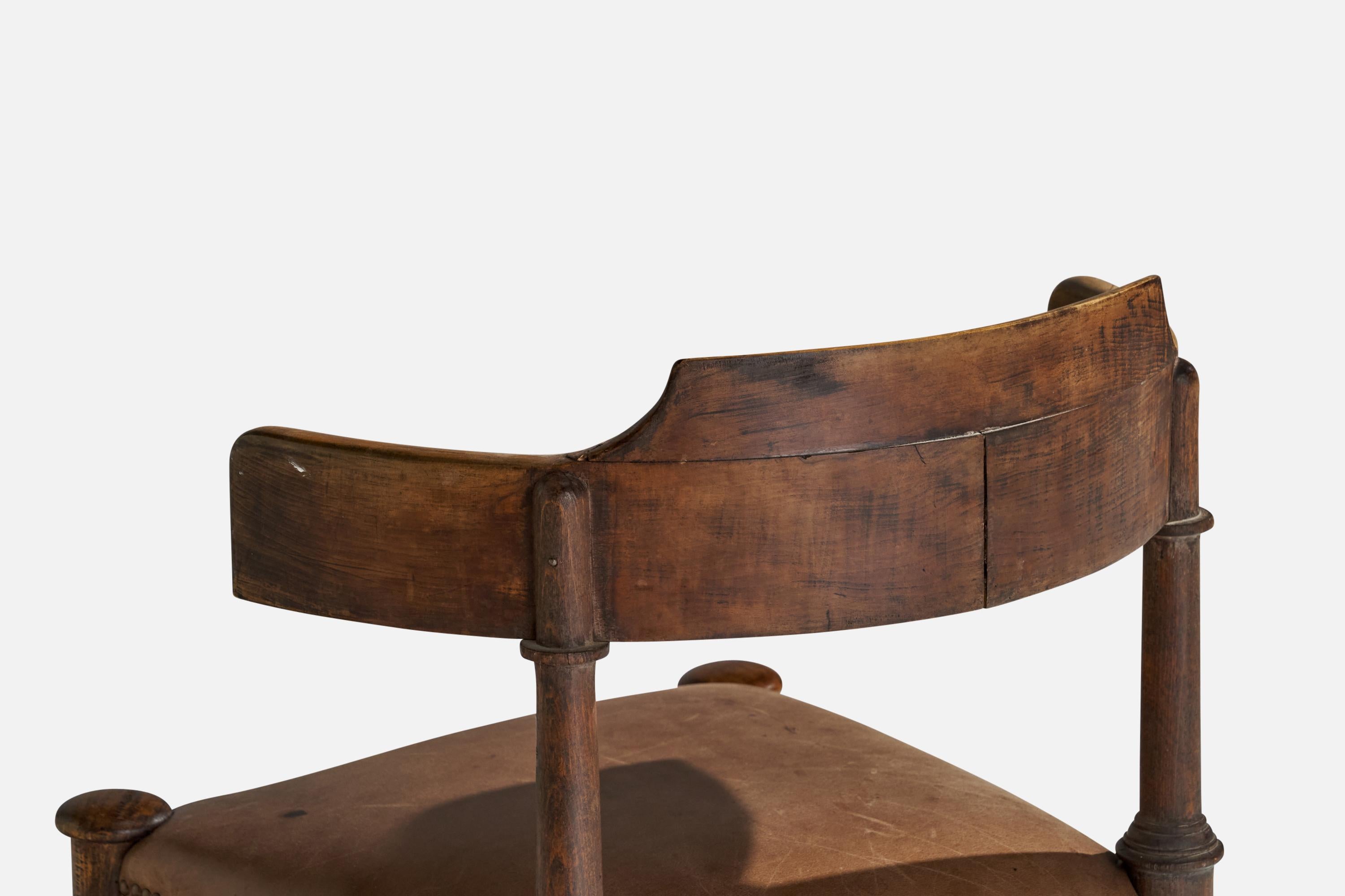 Thorvald Bindesbøll, Side Chair, Leather, Wood, Denmark, 1900 For Sale 3