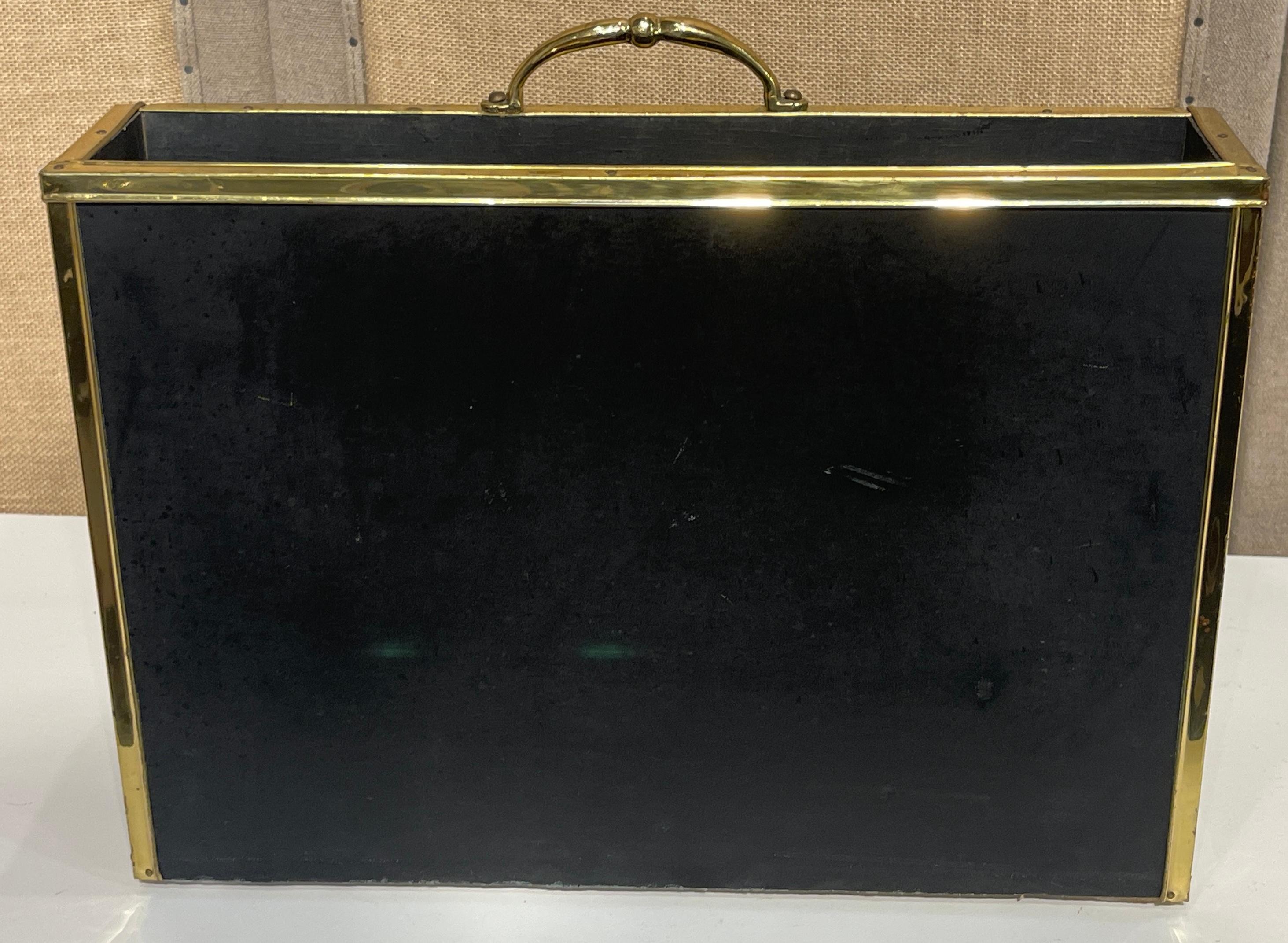 Annerito Thos. Blakemore Ltd. Portadocumenti a cavallo in ottone e pelle in stile Regency inglese in vendita