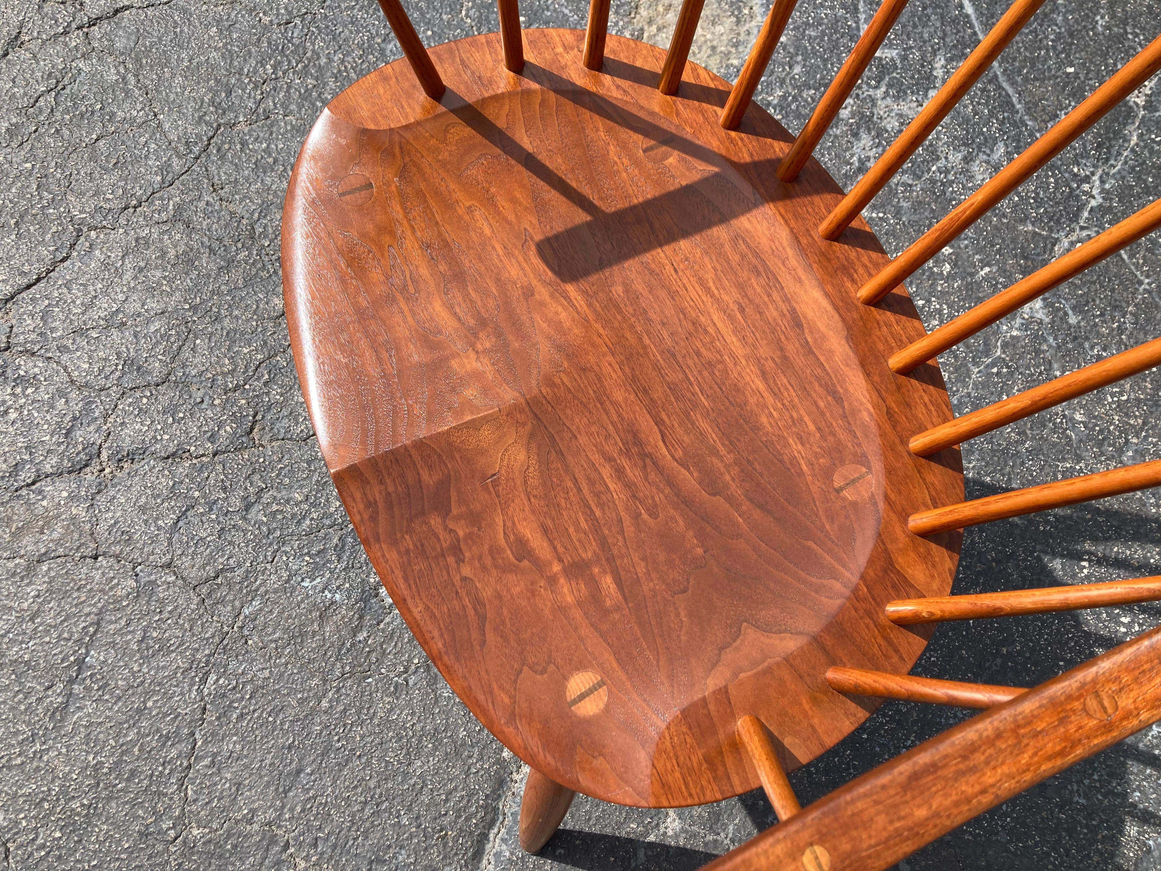 Thos. Moser Continuous Arm Chairs, Walnut & Oak, 1997 4