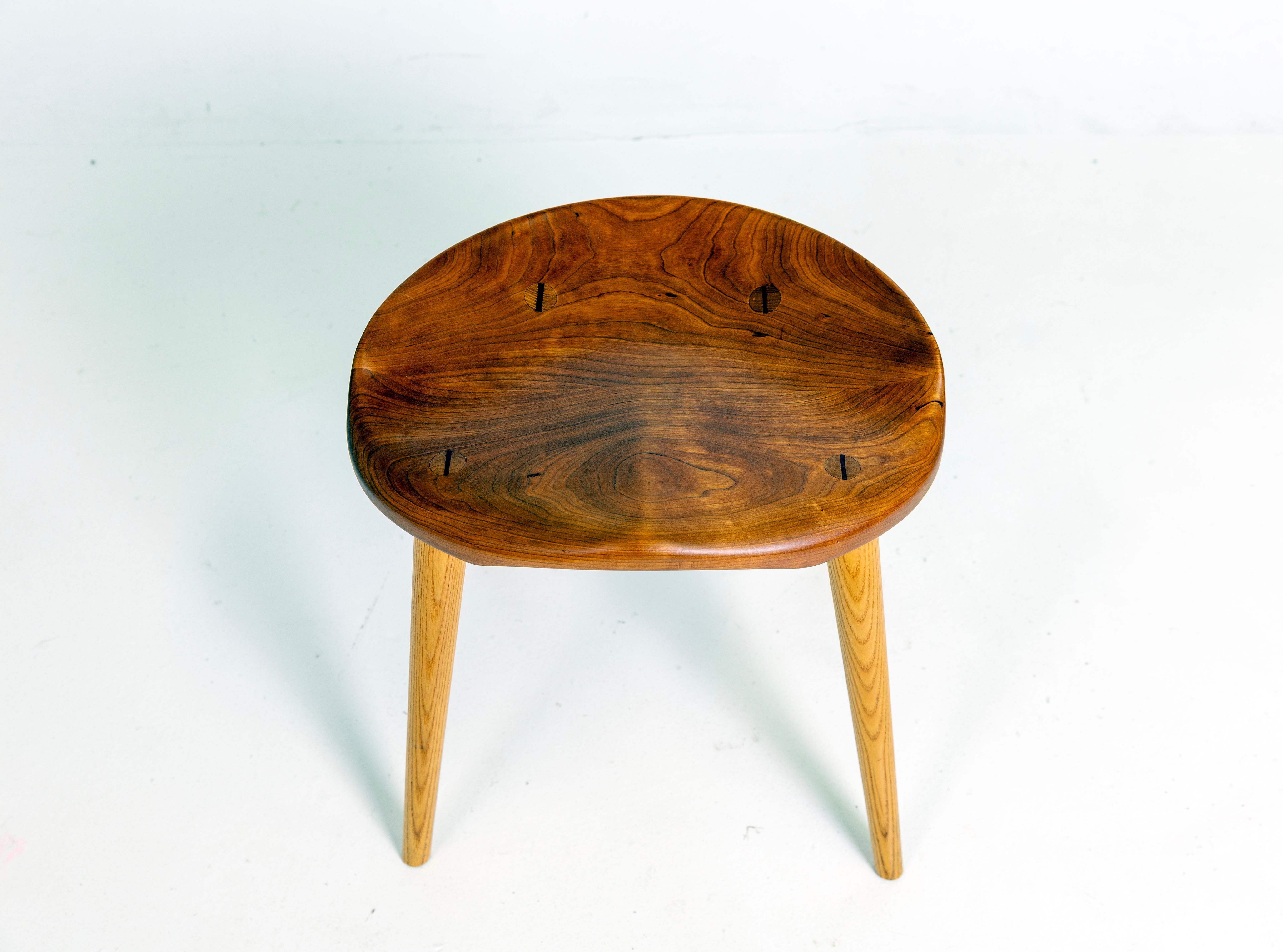 Thos. Moser Stool, 2006, Cherry, Thomas Moser (amerikanisch) im Angebot