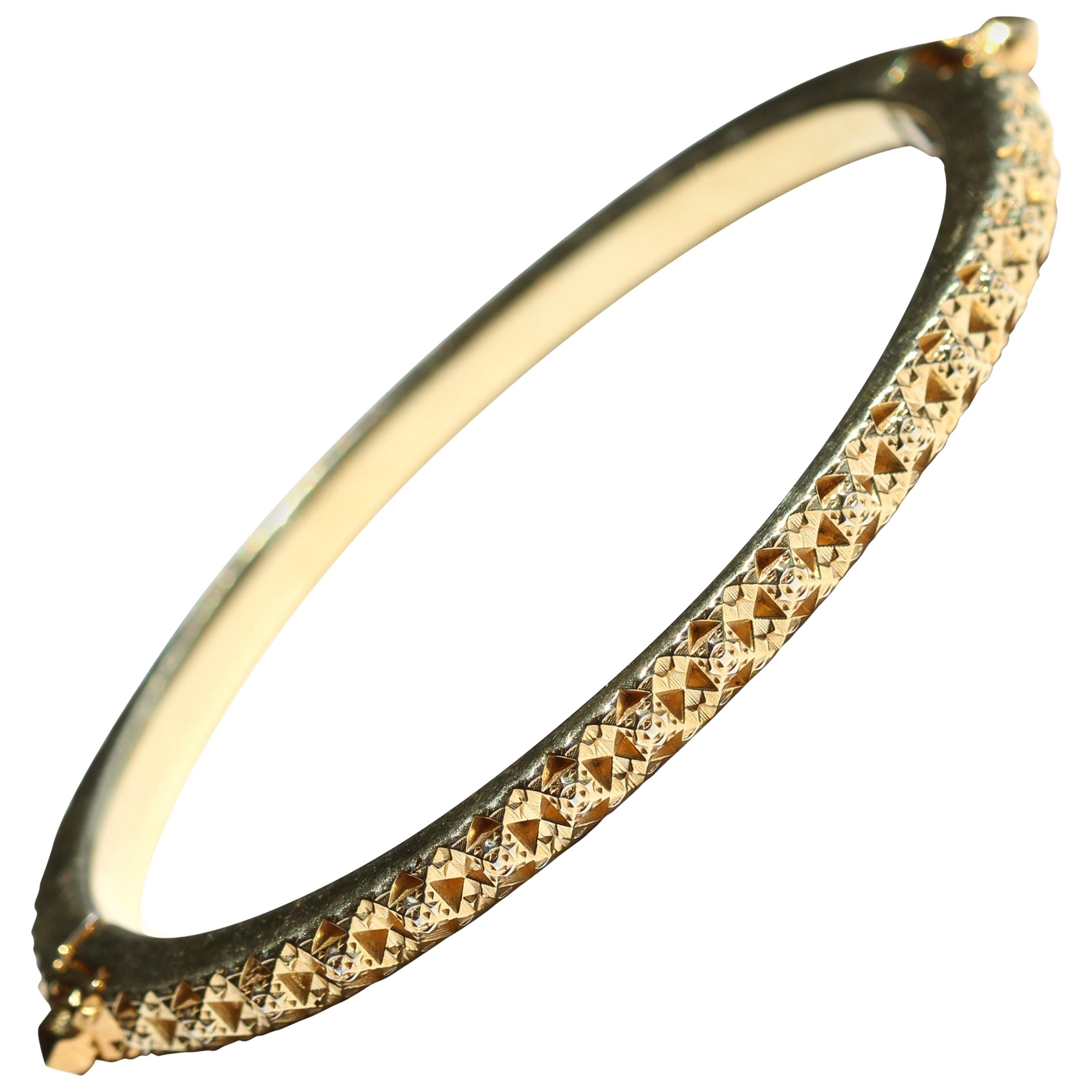18K Gold Thoscene Bracelet by John Brevard For Sale