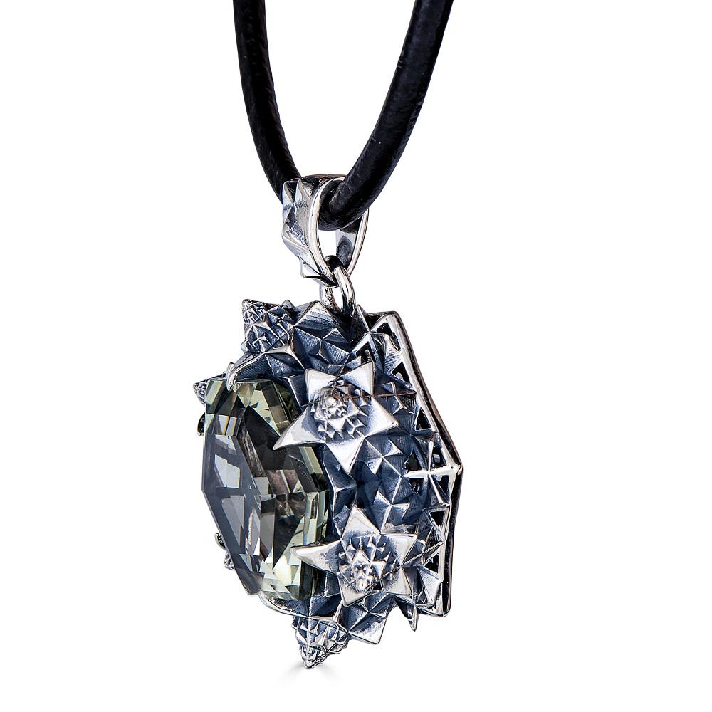 Thoscene Hematite Silver Pendant Necklace For Sale 3
