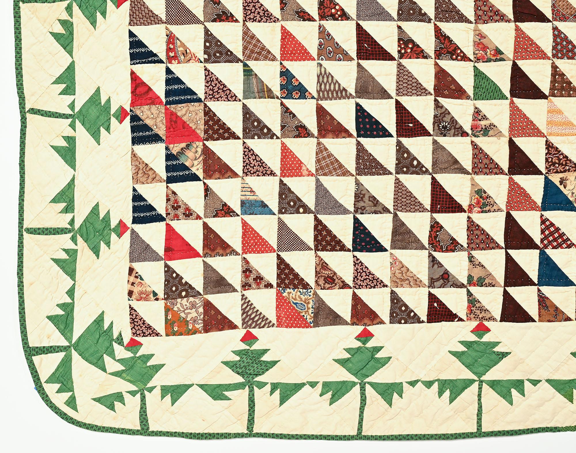 Thousand Pyramids Quilt with Lily of the Field Border In Good Condition For Sale In Darnestown, MD