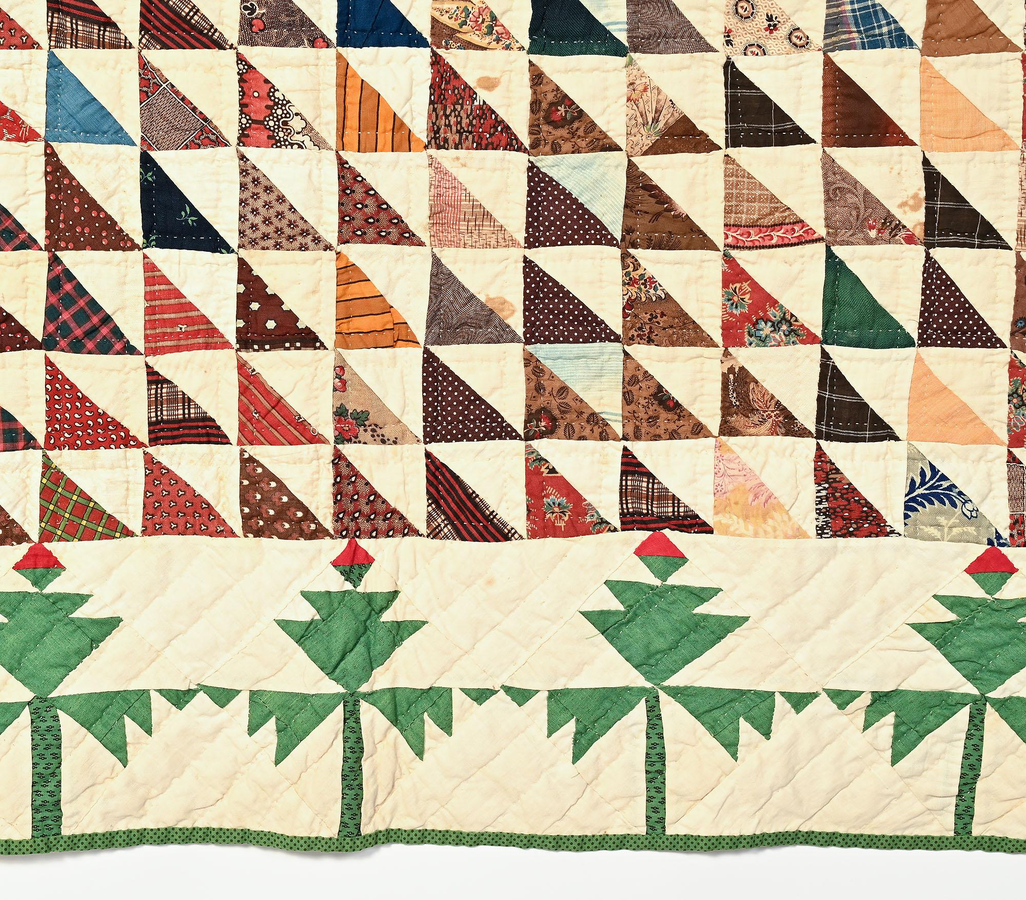 Late 19th Century Thousand Pyramids Quilt with Lily of the Field Border For Sale