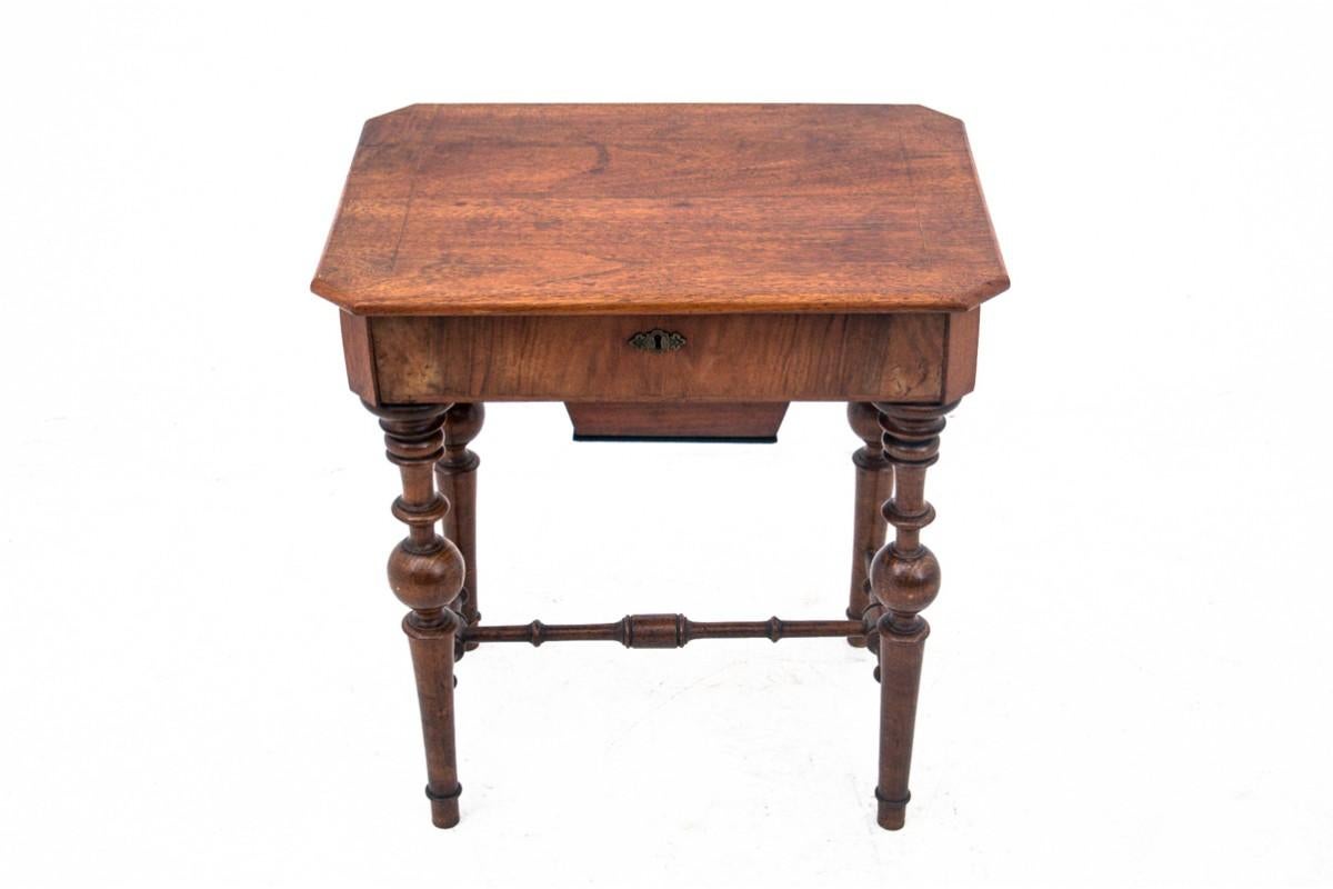 Biedermeier Thread table, Northern Europe, circa 1890. For Sale