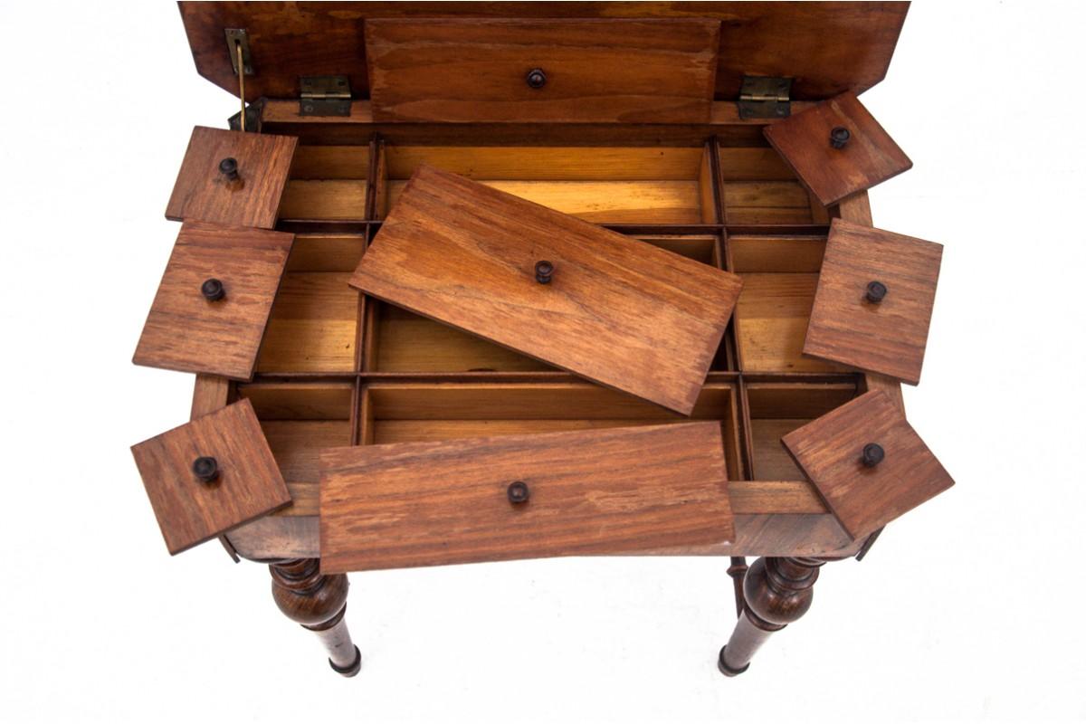Late 19th Century Thread table, Northern Europe, circa 1890. For Sale