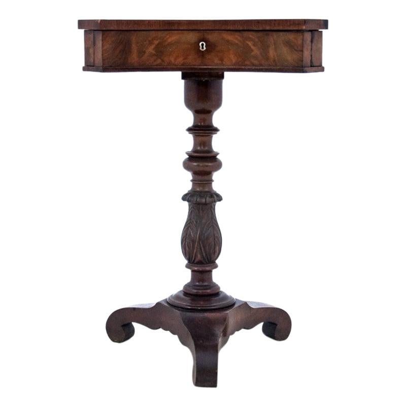 Thread Table, Northern Europe, Late 19th Century For Sale