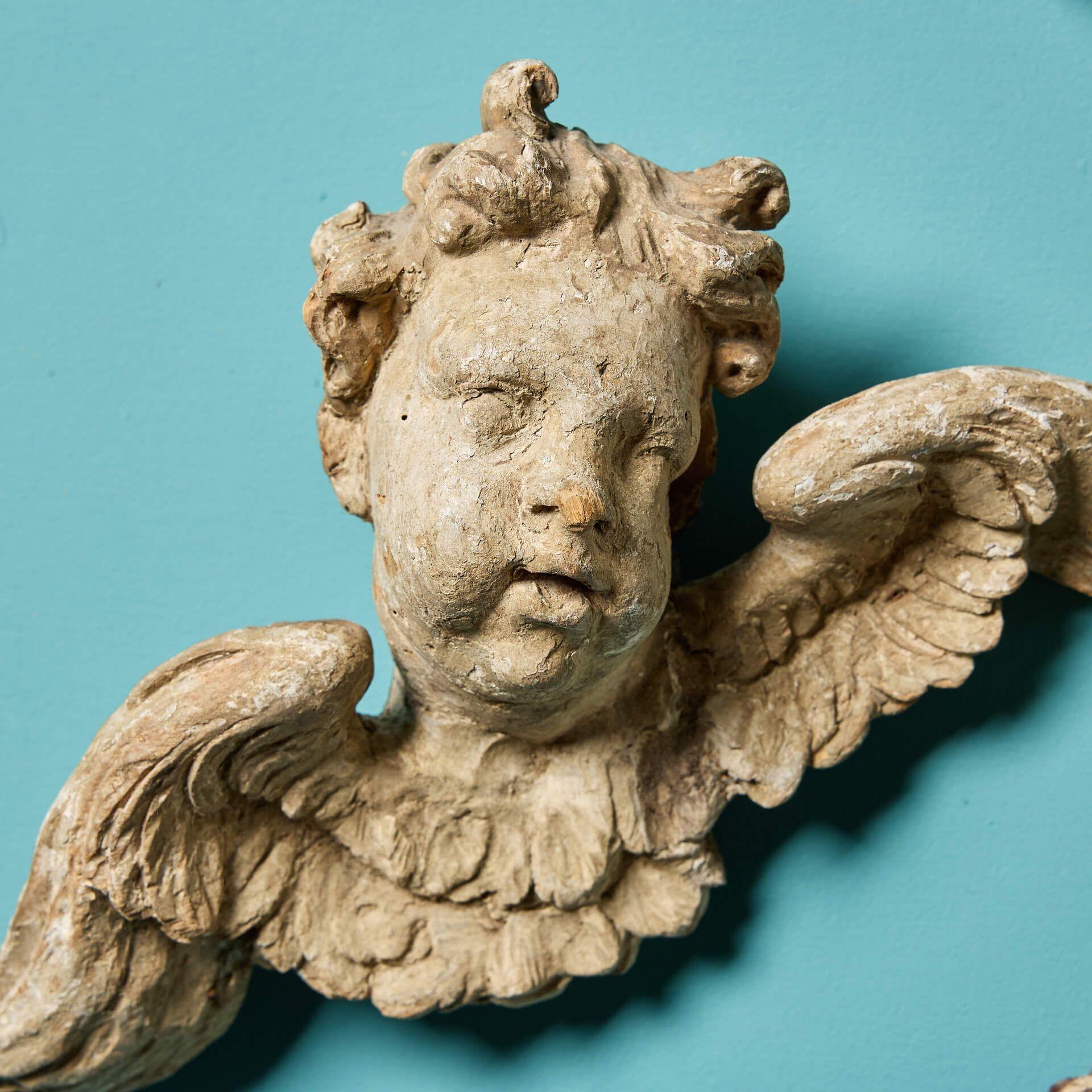 Drei polychrome Putten im Barockstil des 18. Jahrhunderts im Zustand „Relativ gut“ im Angebot in Wormelow, Herefordshire