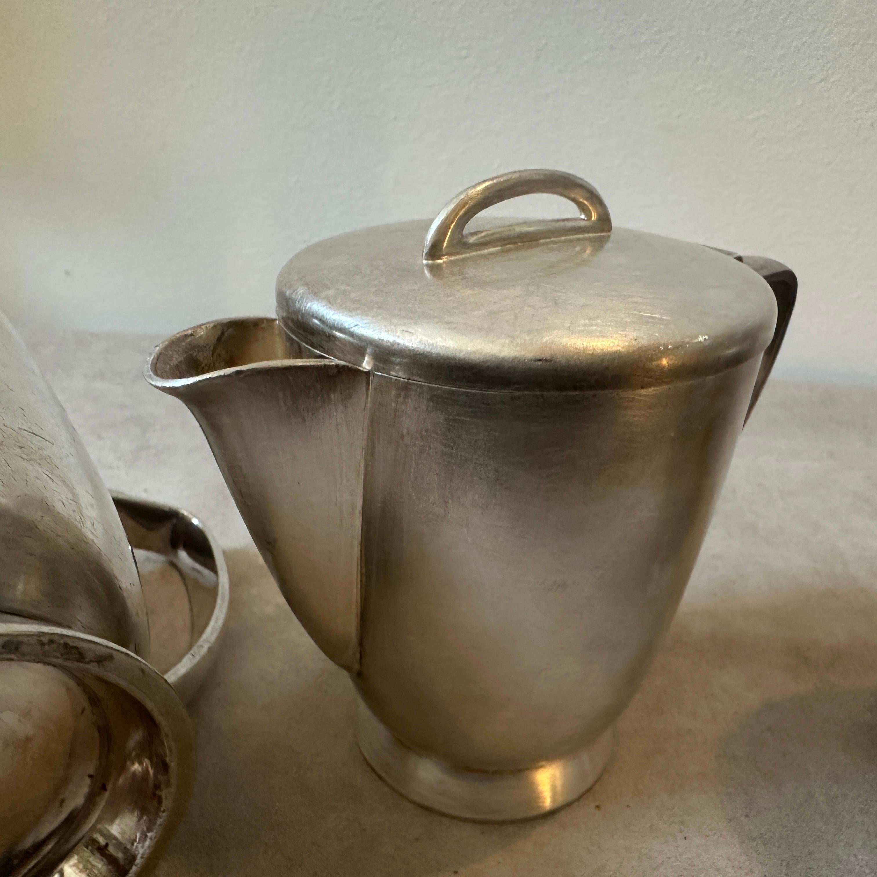 Three 1930s Art Deco Teapots by Gio Ponti for Fratelli Calderoni For Sale 4