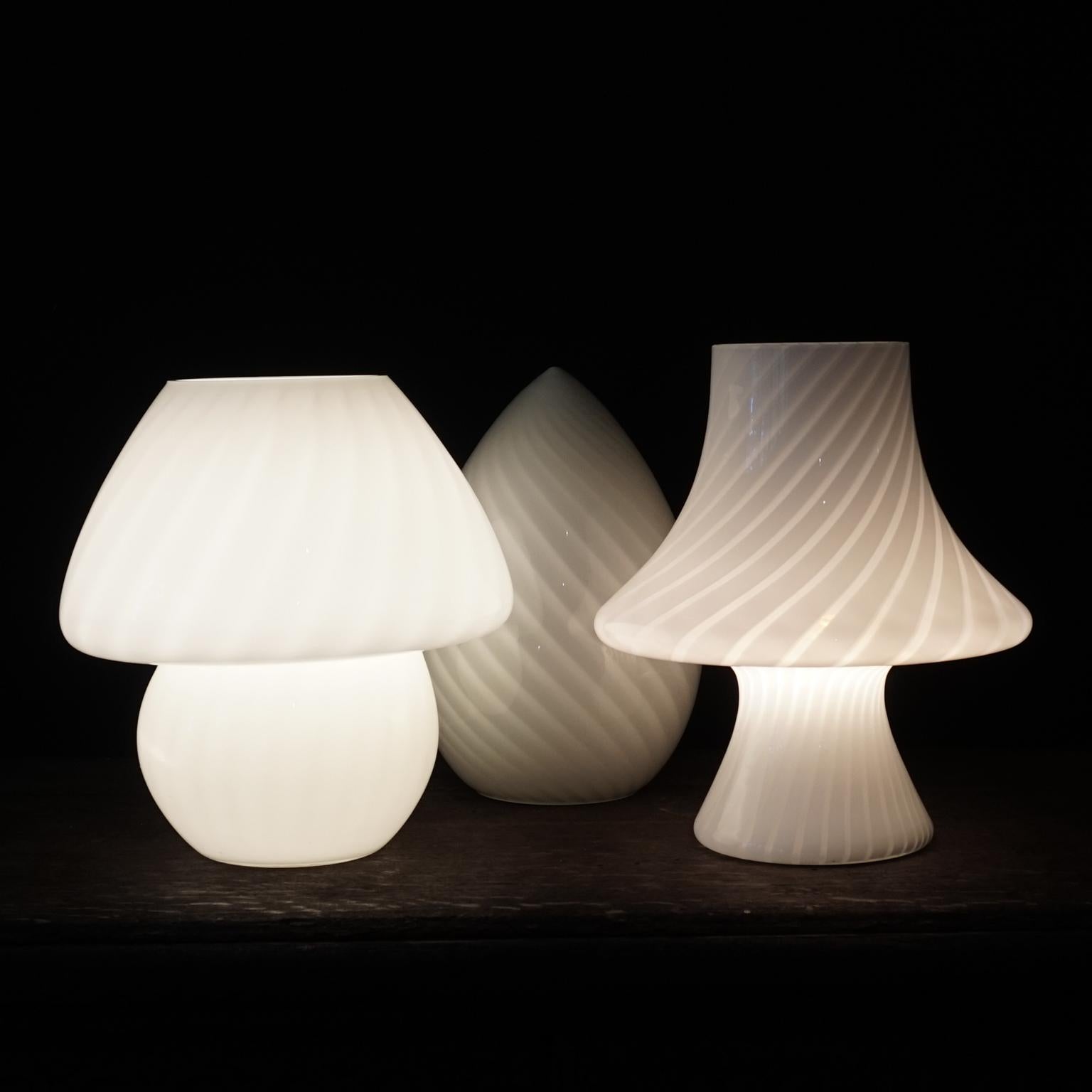 Late 20th Century Three 1980s Italian Medium Murano White Glass Swirl Mushroom and Egg Lamps For Sale