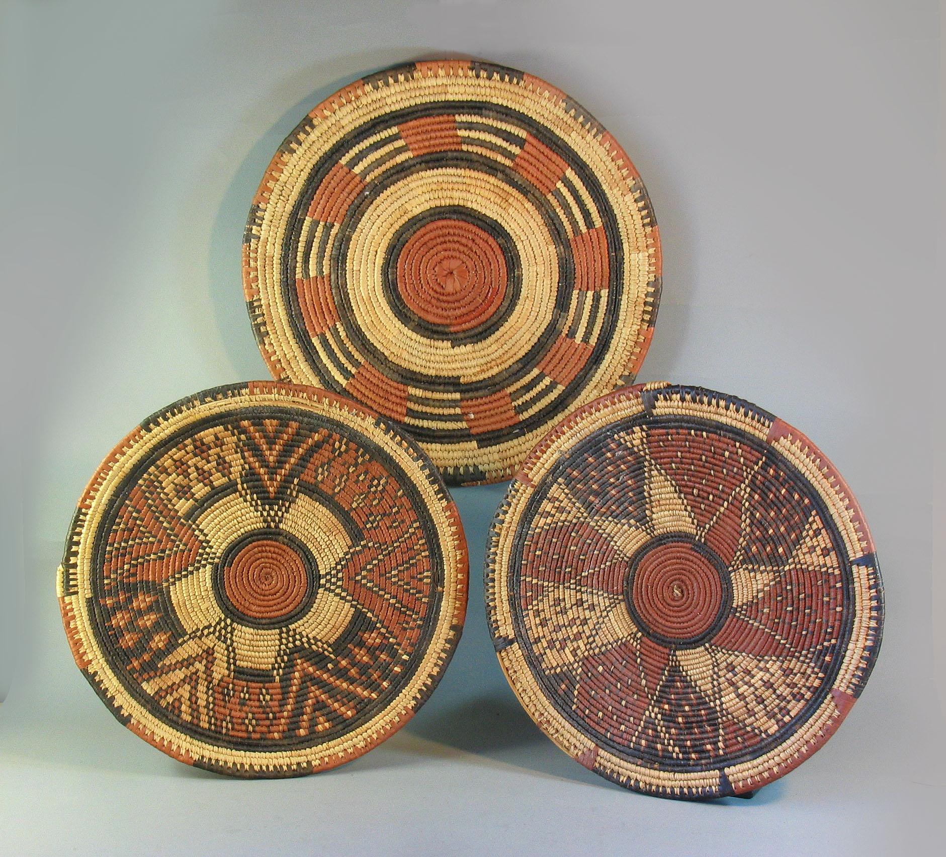 Natural Fiber Three African Coiled Basket Trays, Hausa, Nigeria, 20th Century, Tribal Art