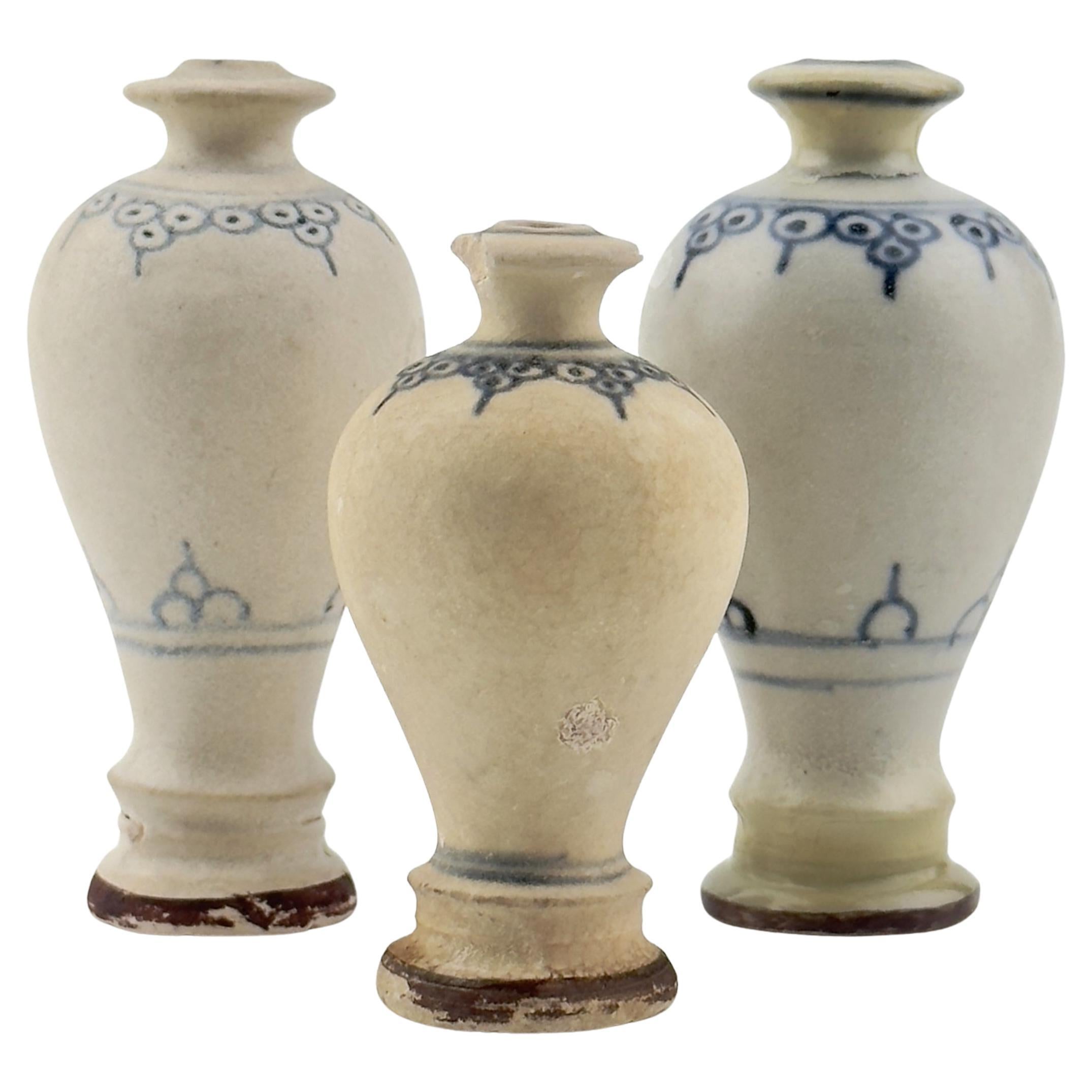 Three Annamese Stoneware Miniature Jarlets, 15th Century, Le Dynasty