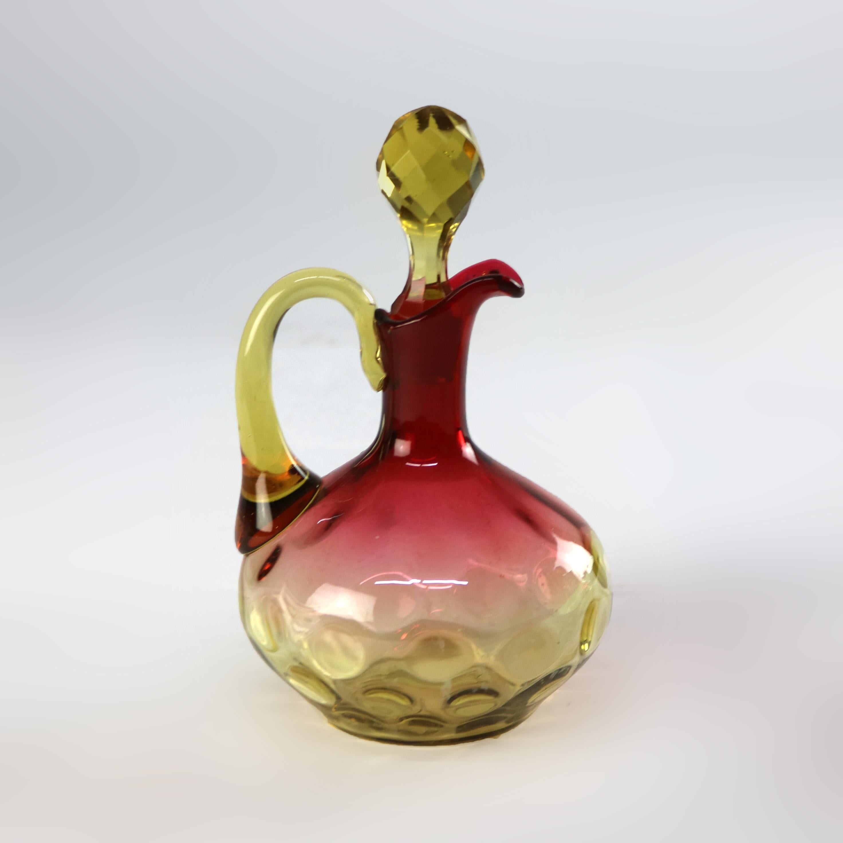 Trois cruches d'art en verre anciennes Amberina Coinspot Art C1900

Mesures - 1) 5,75 