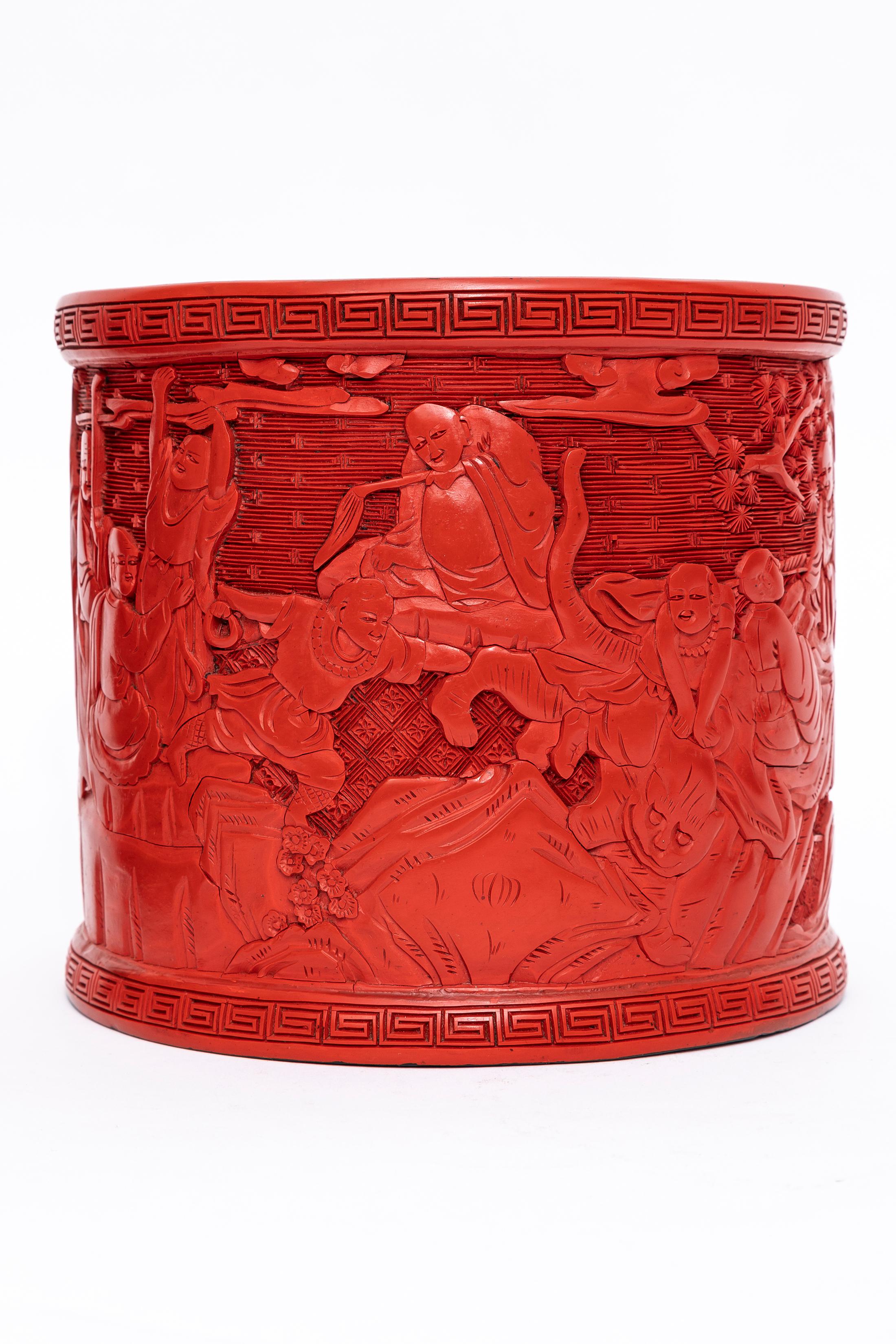 Three Antique Chinese Cinnabar Lacquer Vases with Gorgeous Chinese Carvings For Sale 4