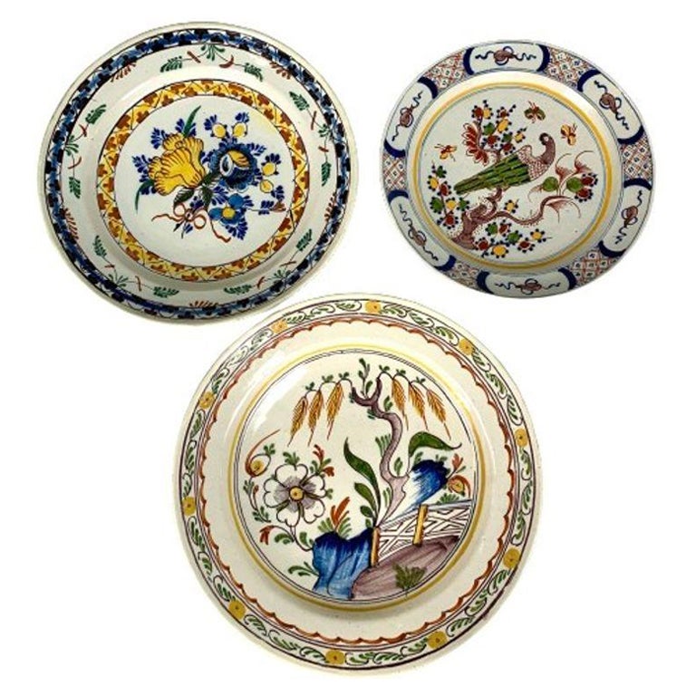 Drei antike Delft Chargers Hand gemalt Niederlande CIRCA 1780