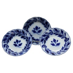 Three Antique English Davenport Porcelain Flow Blue Bowls, c1850