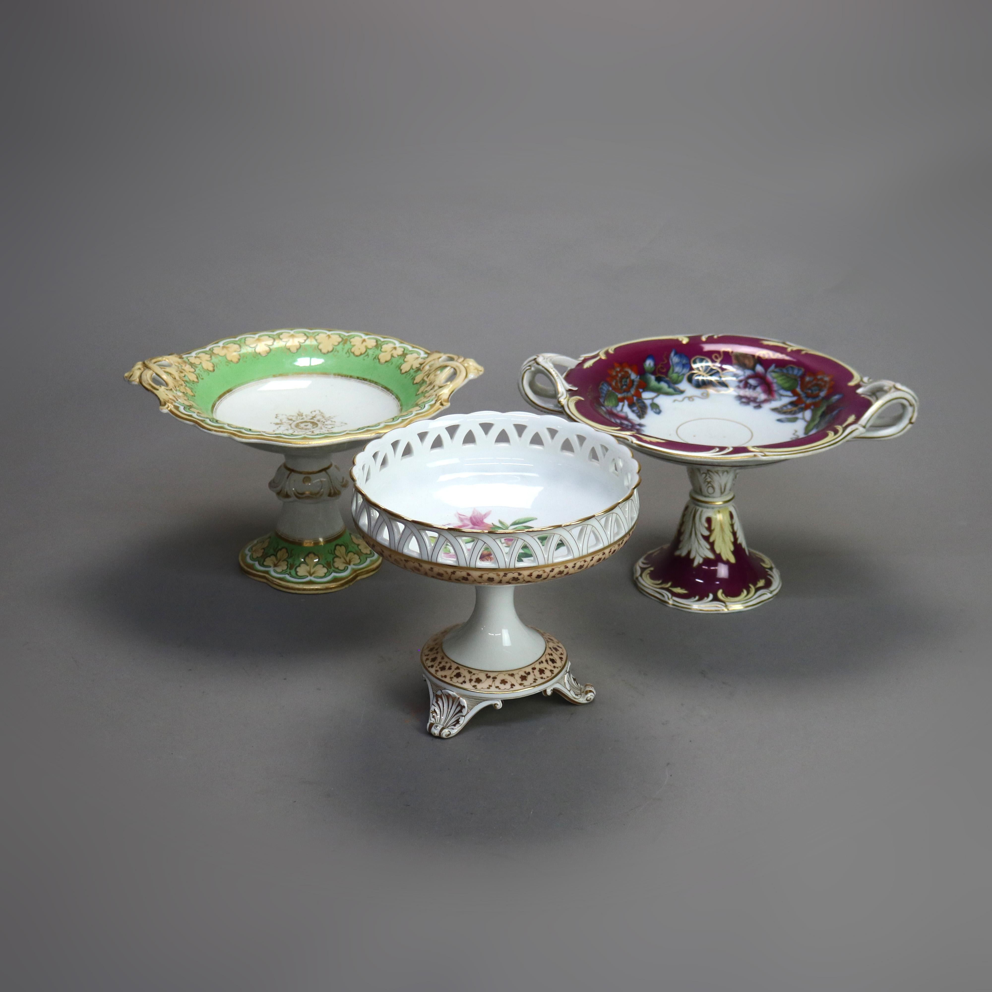 Trois compotes anglaises anciennes peintes à la main et dorées sur pied en porcelaine dorée, vers 1890 en vente 6