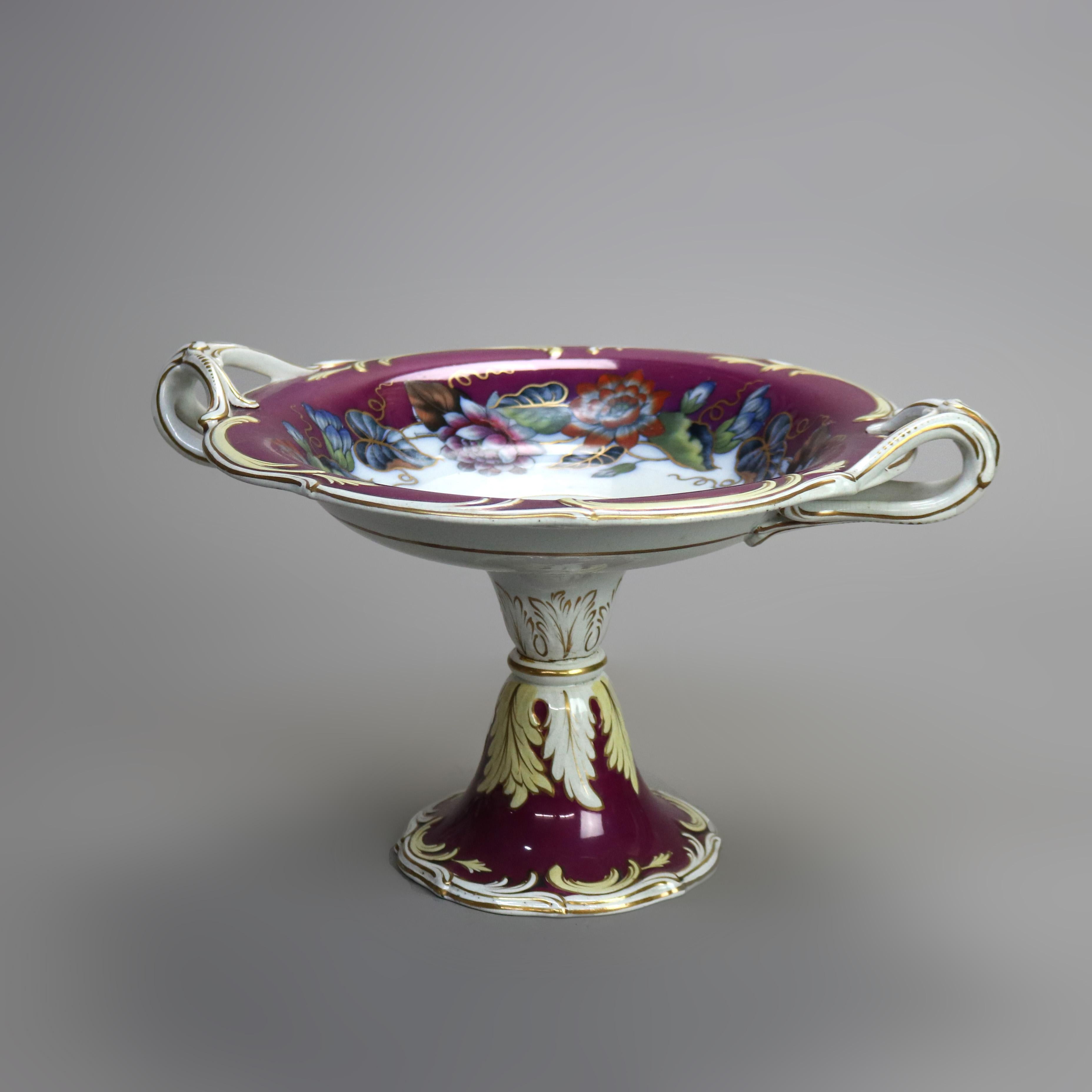 Trois compotes anglaises anciennes peintes à la main et dorées sur pied en porcelaine dorée, vers 1890

Pourpre - 8
