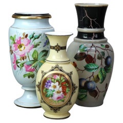 Tres Jarrones Antiguos Florales Pintados a Mano y Dorados C1890