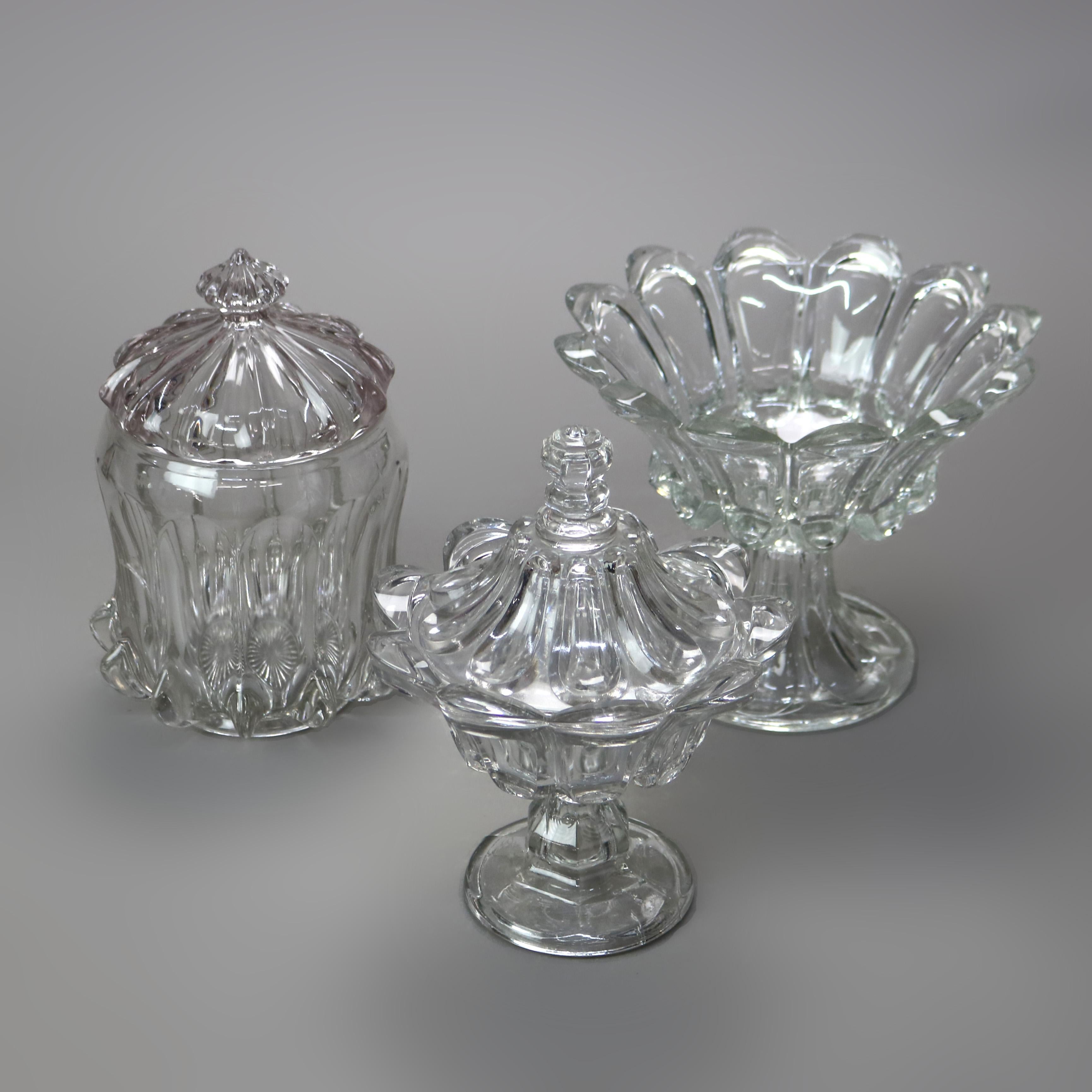 Trois pièces anciennes en verre pressé 19ème siècle en vente 6