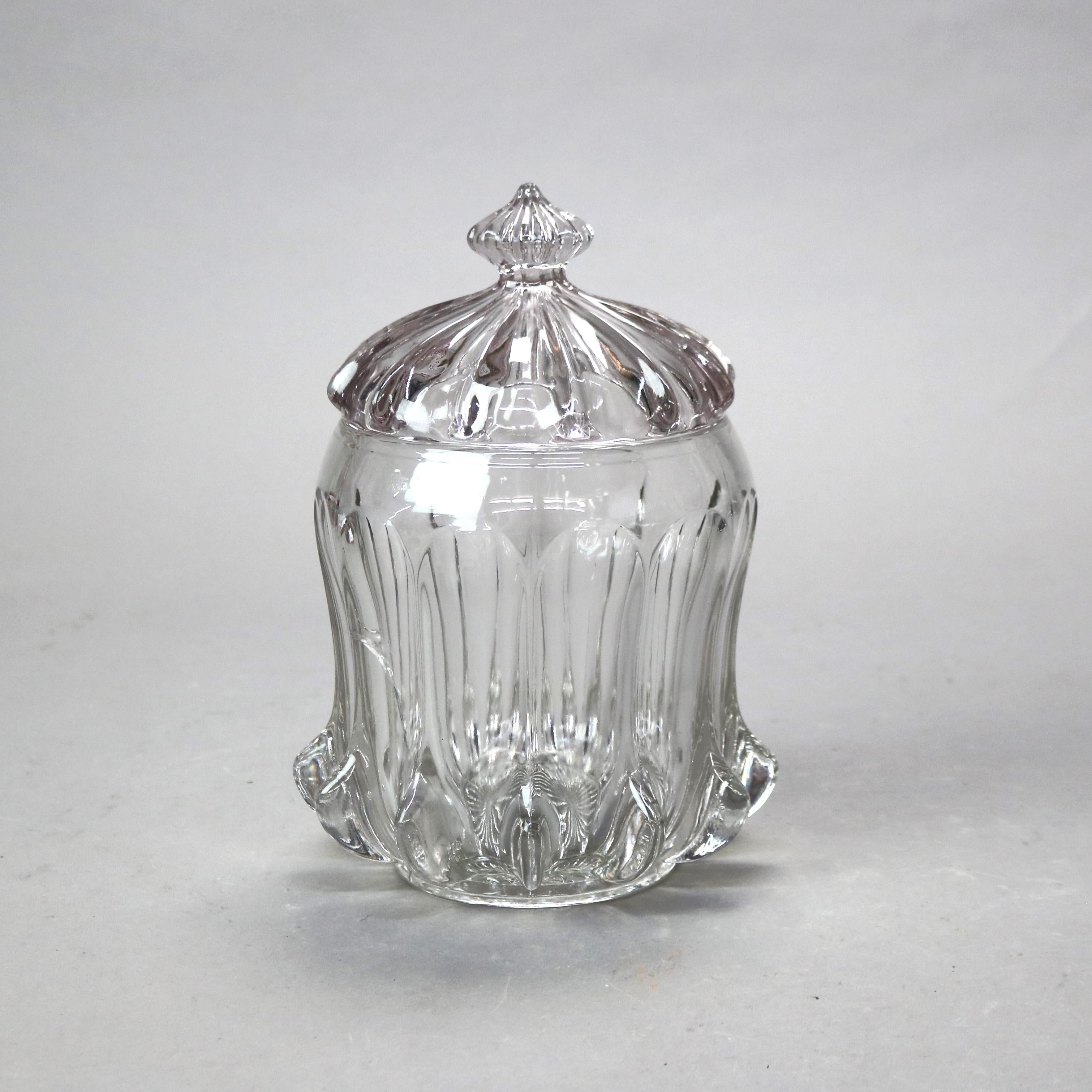 Trois pièces anciennes en verre pressé 19ème siècle

Dimensions - 8,75 