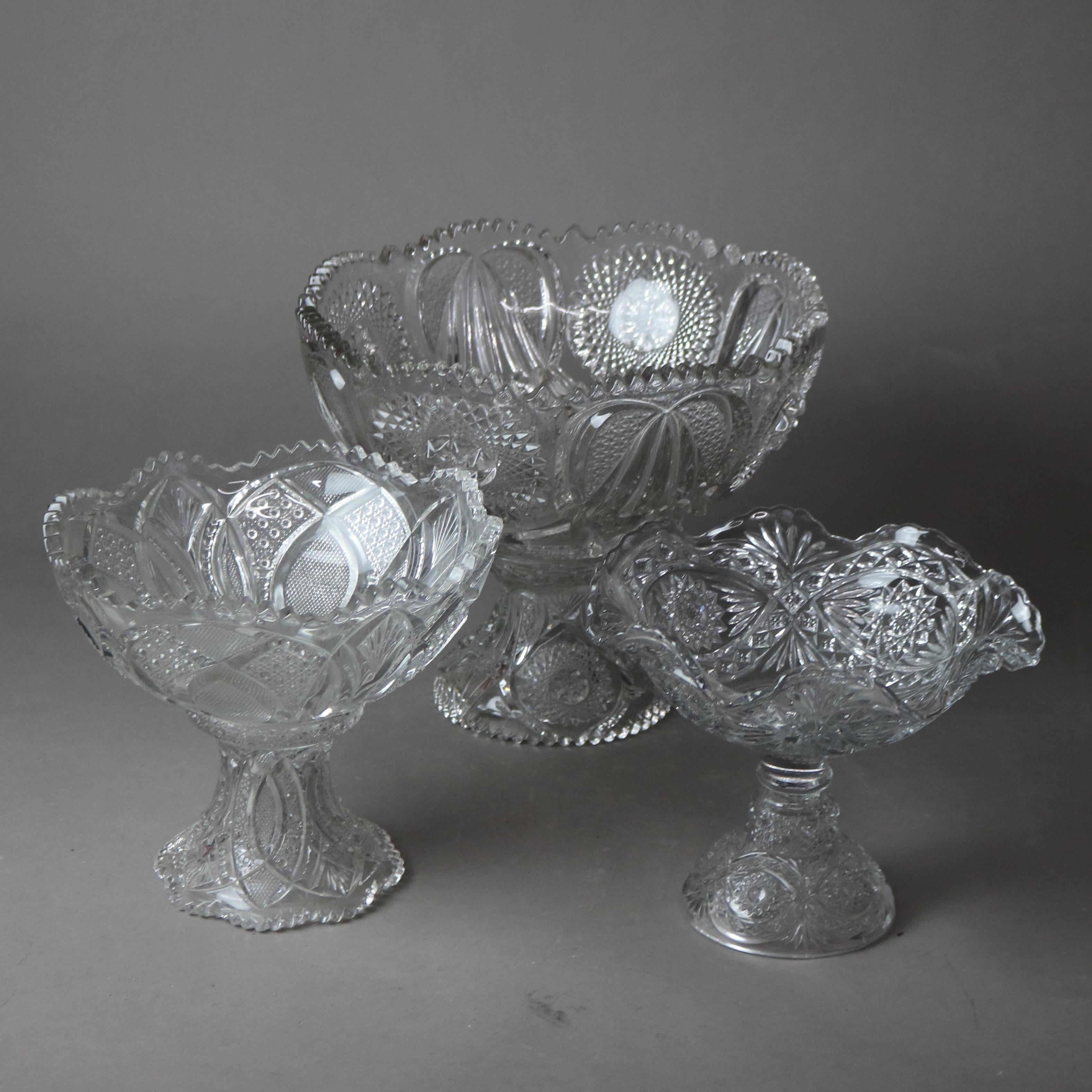 Trois bols à punch et compote en verre pressé anciens C1920 en vente 2